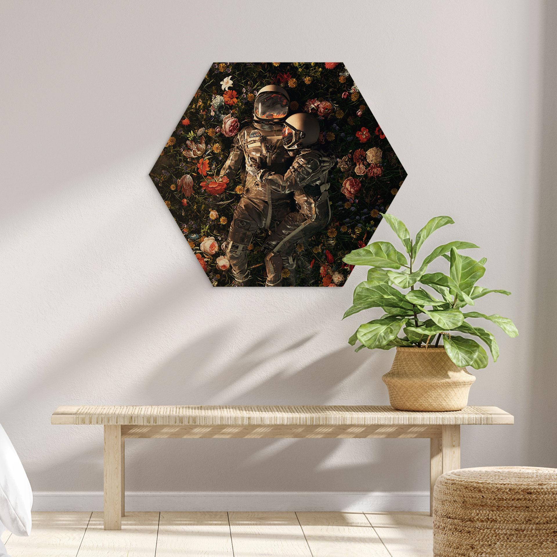 Sekskantet træ Astronauter på en blomstereng - Nicebleed