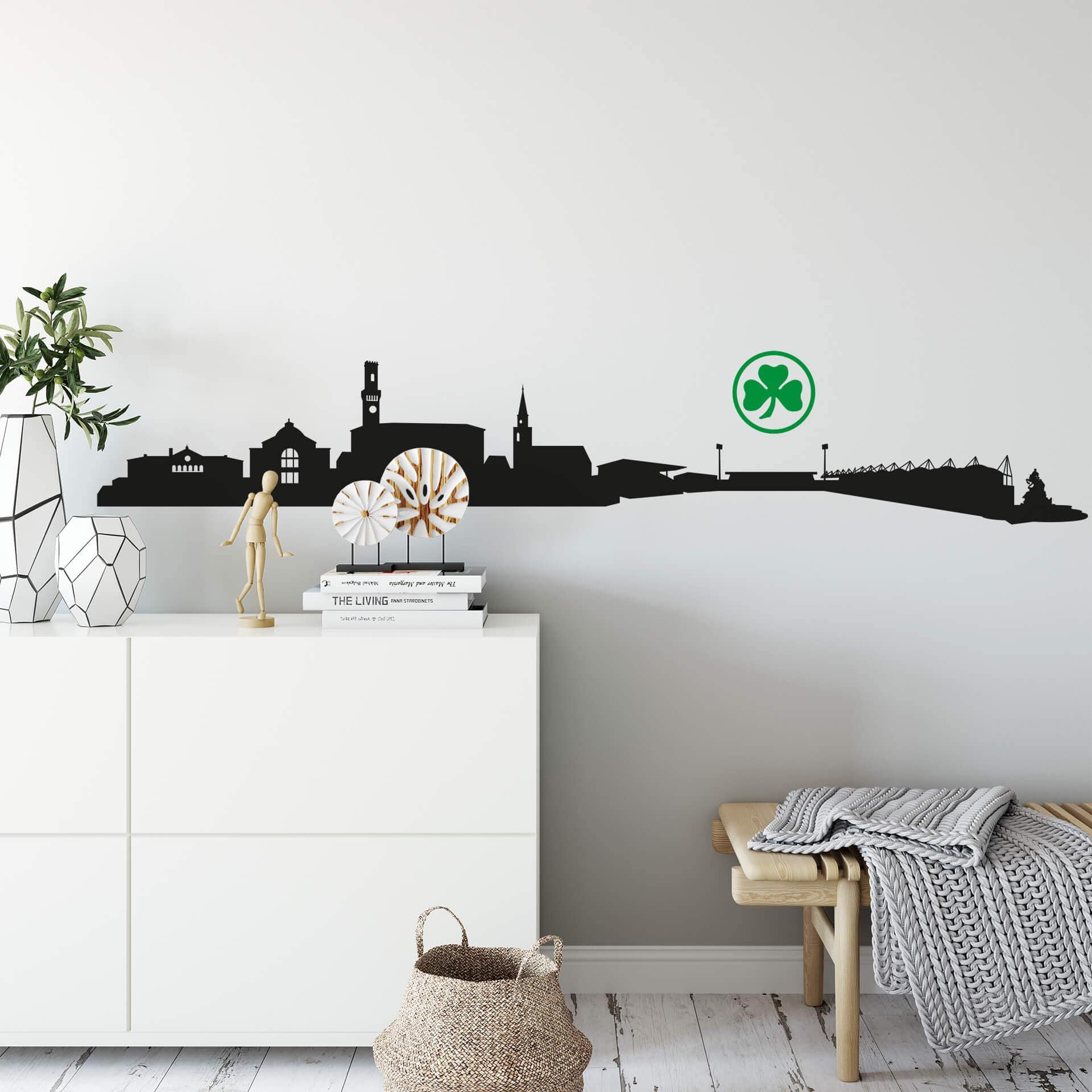 Wandtattoo SpVgg Greuther Fürth Skyline mit Kleeblatt farbig 1