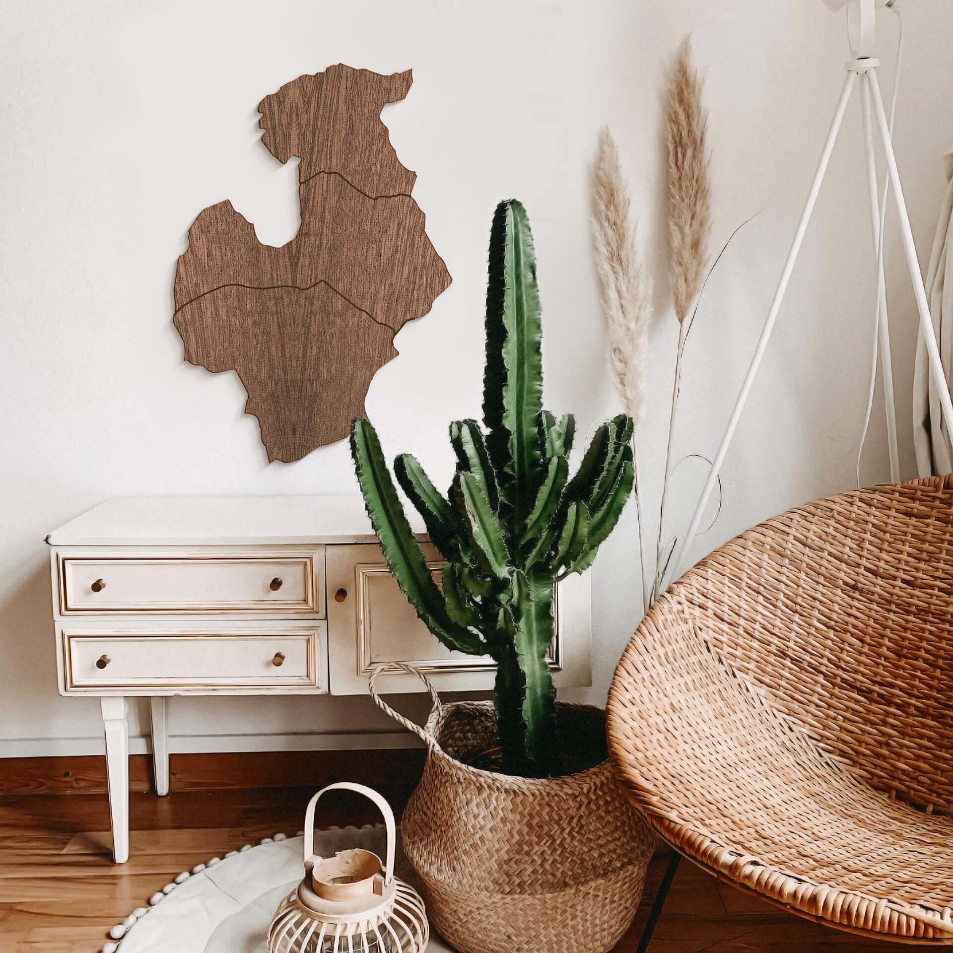 Décoration en bois - Carte des Pays baltes - Placage bois acajou