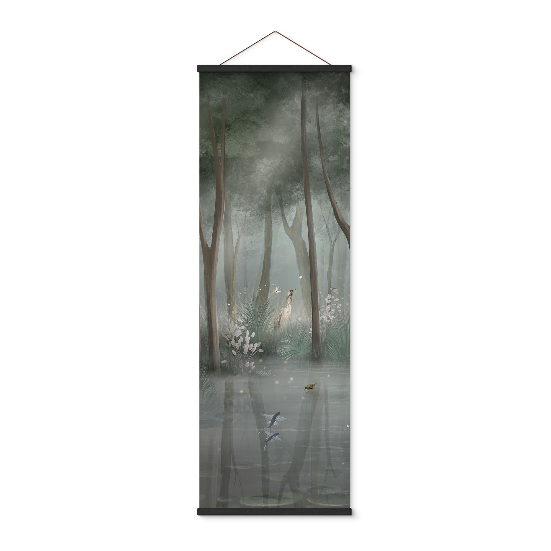 Textielposter Wolkenbos aan het meer met reiger in het groen - Ms Tiff - Panorama