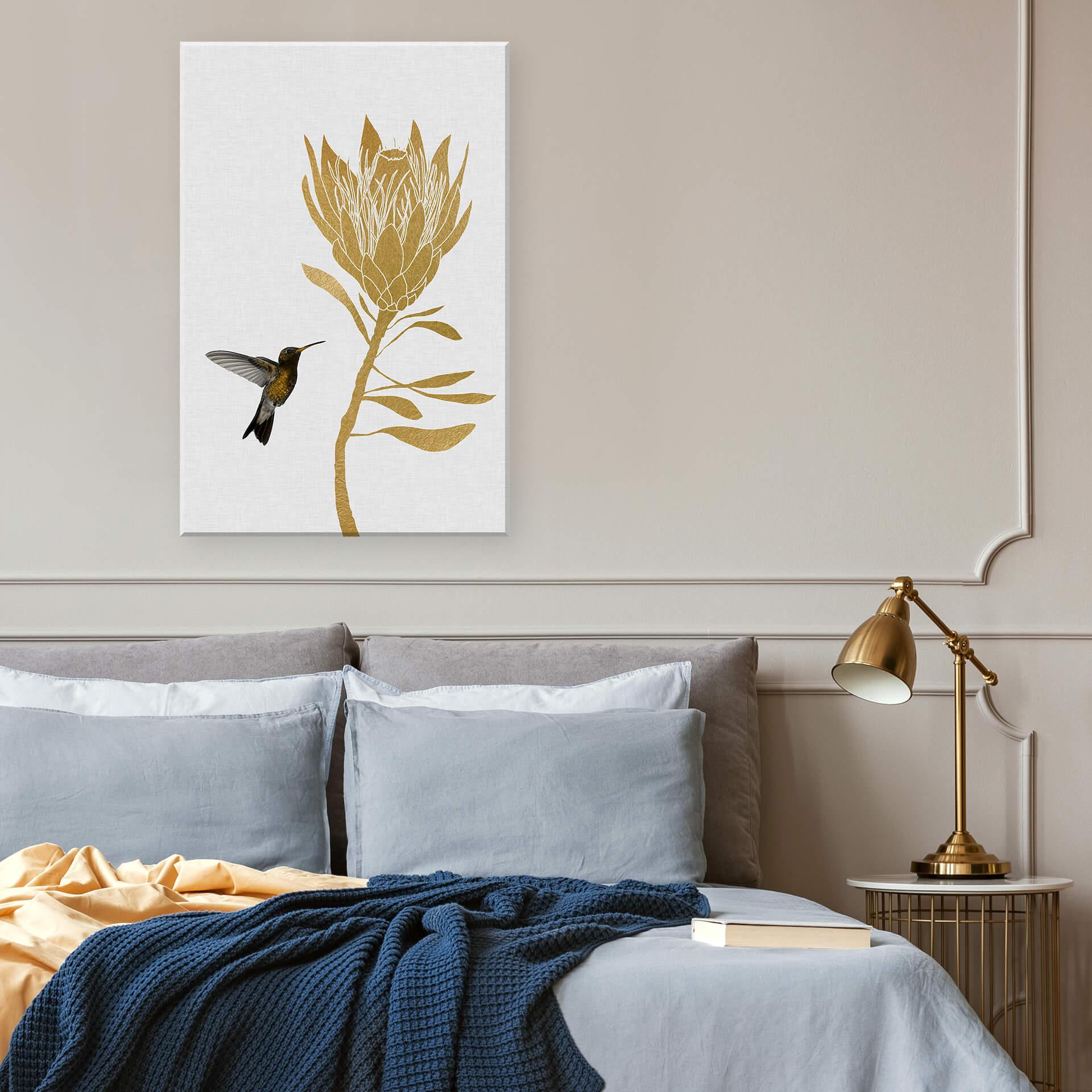 Lienzo Orara Studio - Colibrí y Flor - flor dorada
