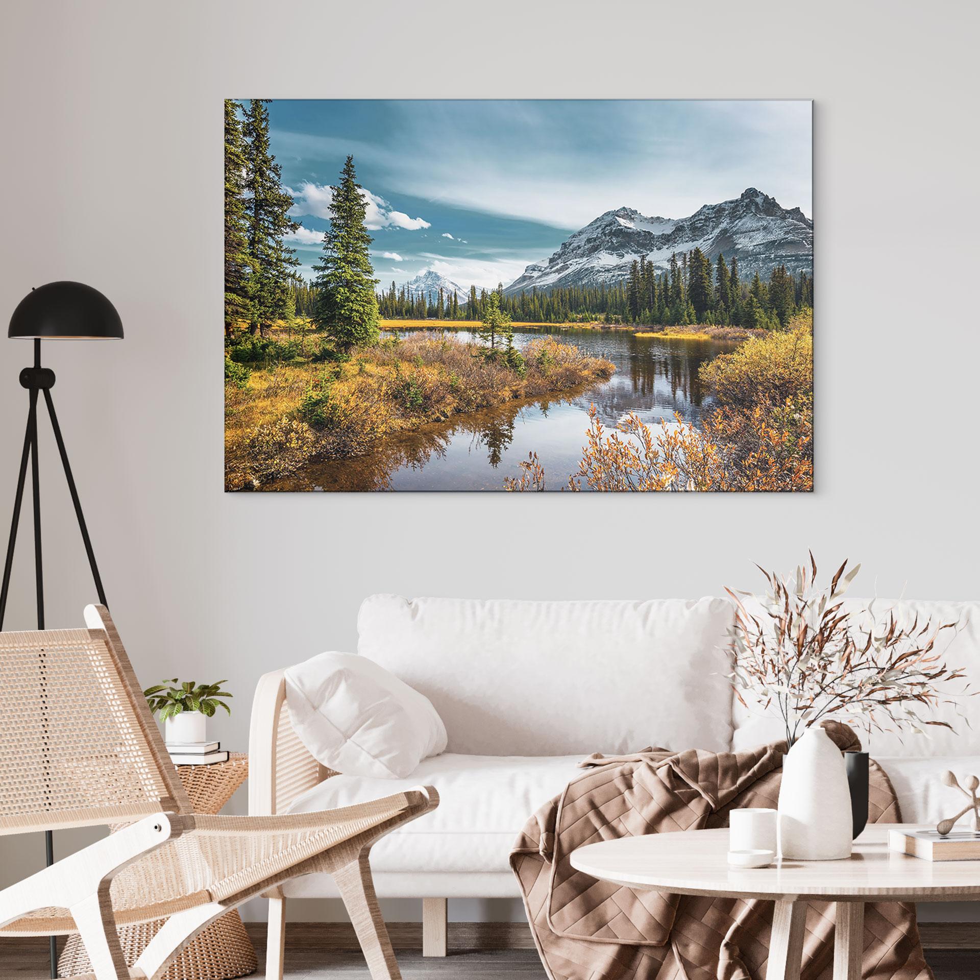 Wandbild Berg-Idylle am zauberhaften Kiefernwald - Alu-Dibond
