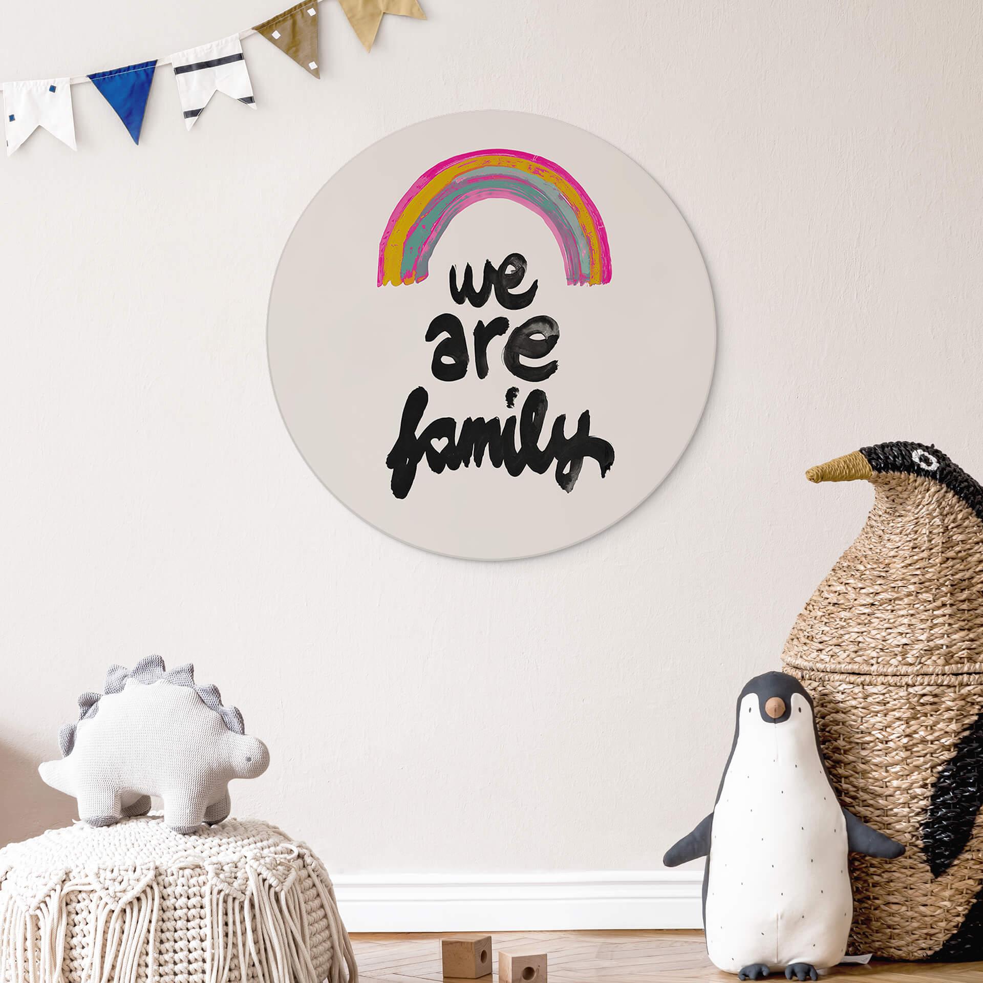 Vægcirkel Treechild - We are Family – print på aluminium (Alu-Dibond)