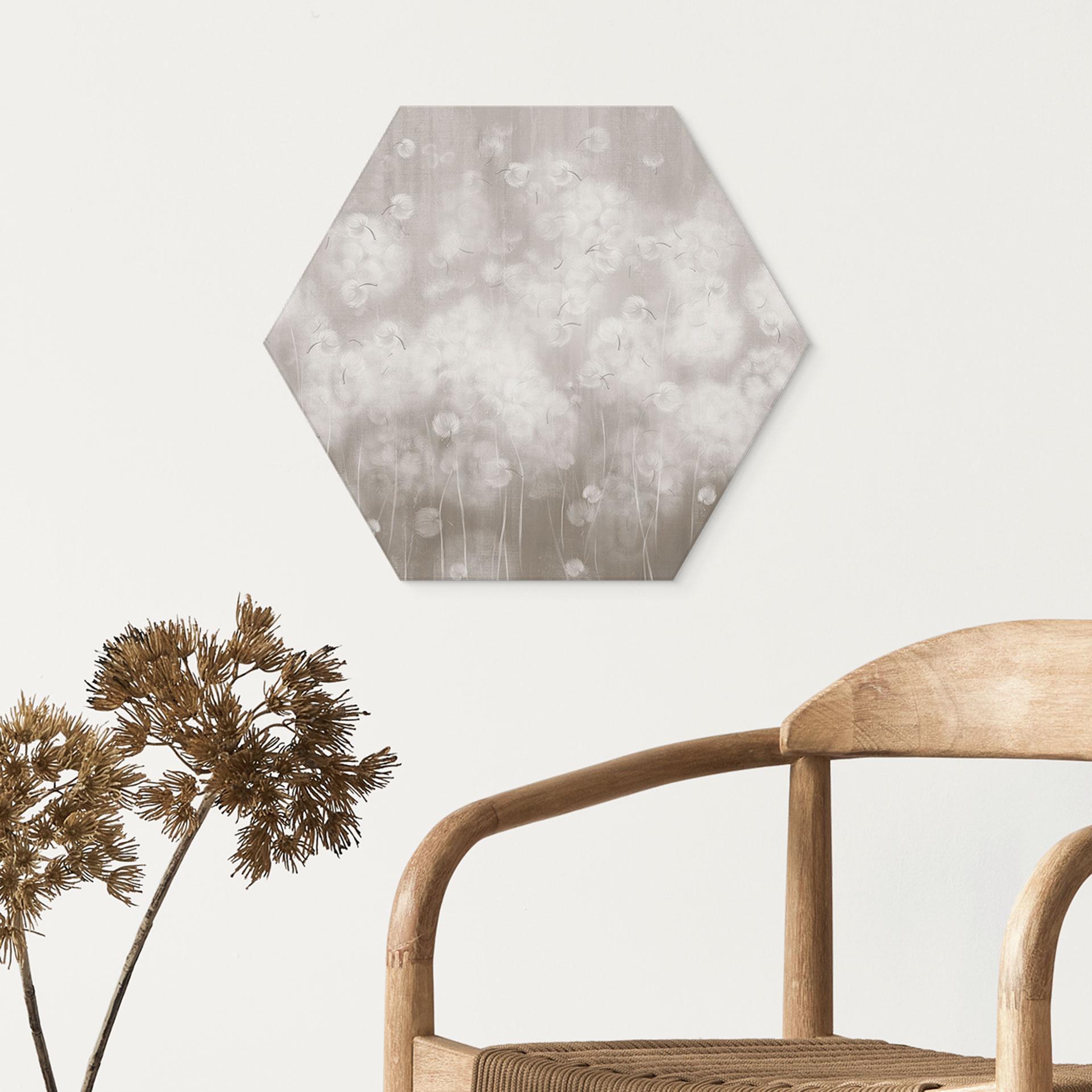 Hexagon Wandbild Pusteblumen Traum in Beige - Ms Tiff - Alu-Dibond