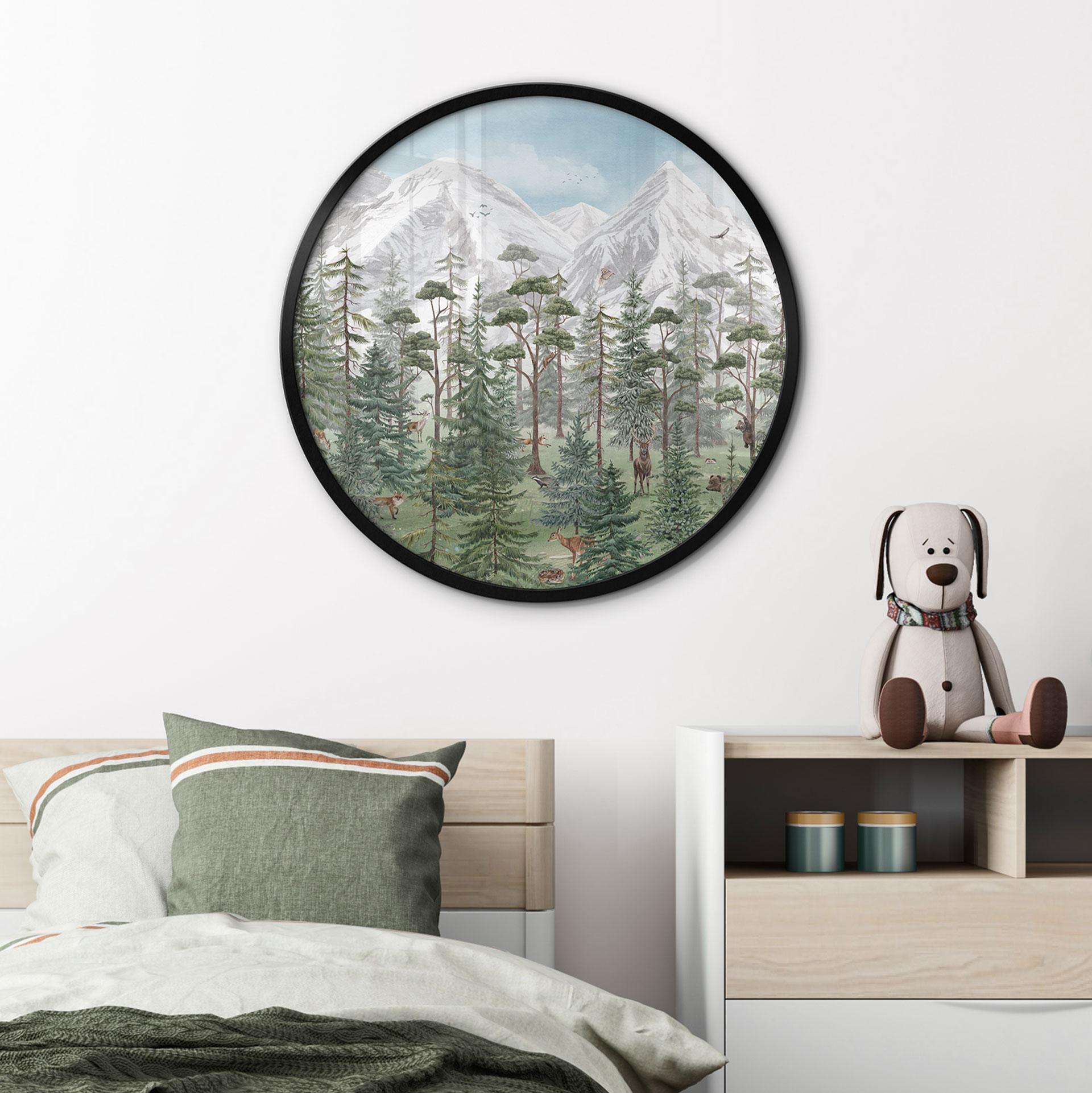 Børneplakat skovens dyr i den grønne alpine skov - Kikki Belle - Round