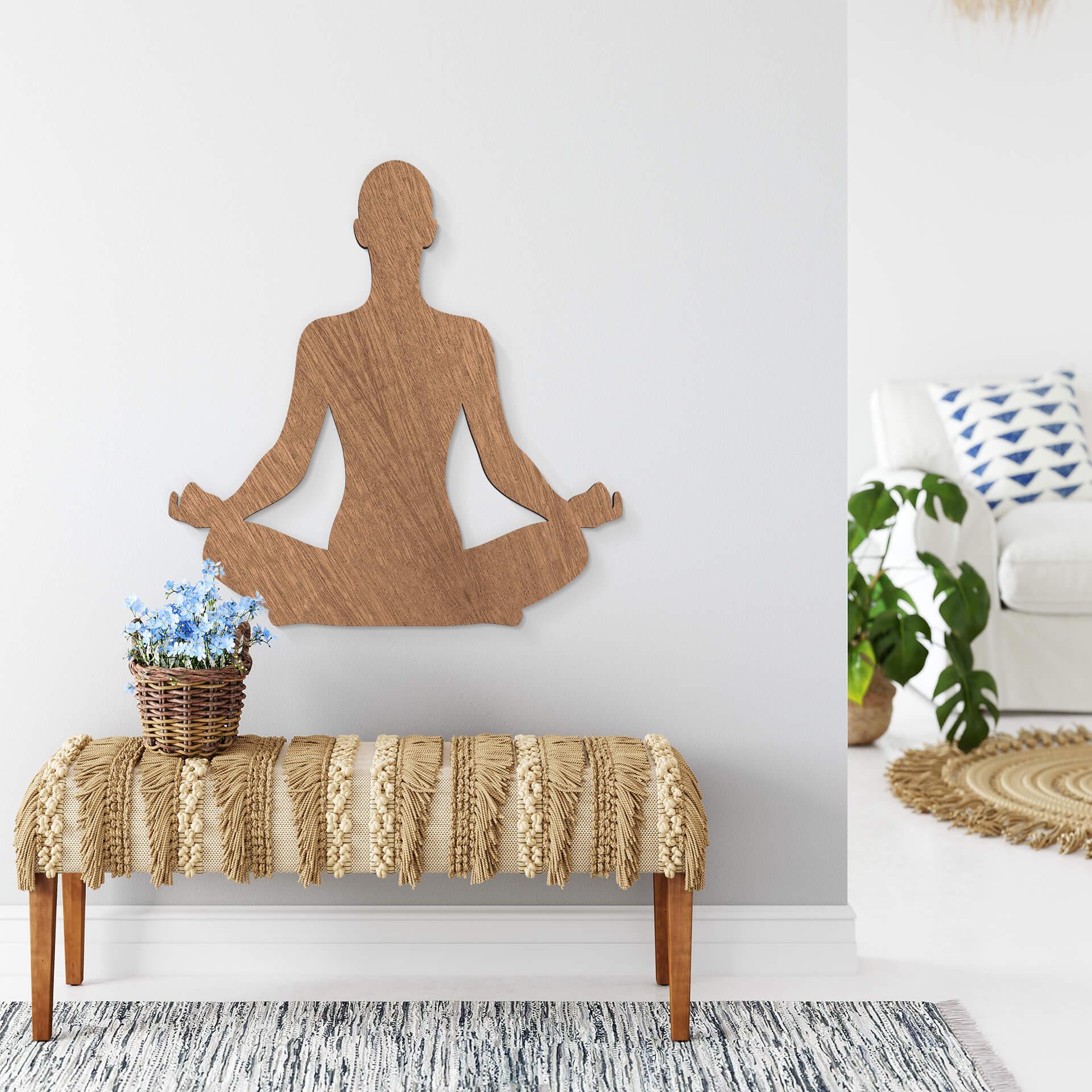Decoración en madera caoba - Postura de yoga sentado 01