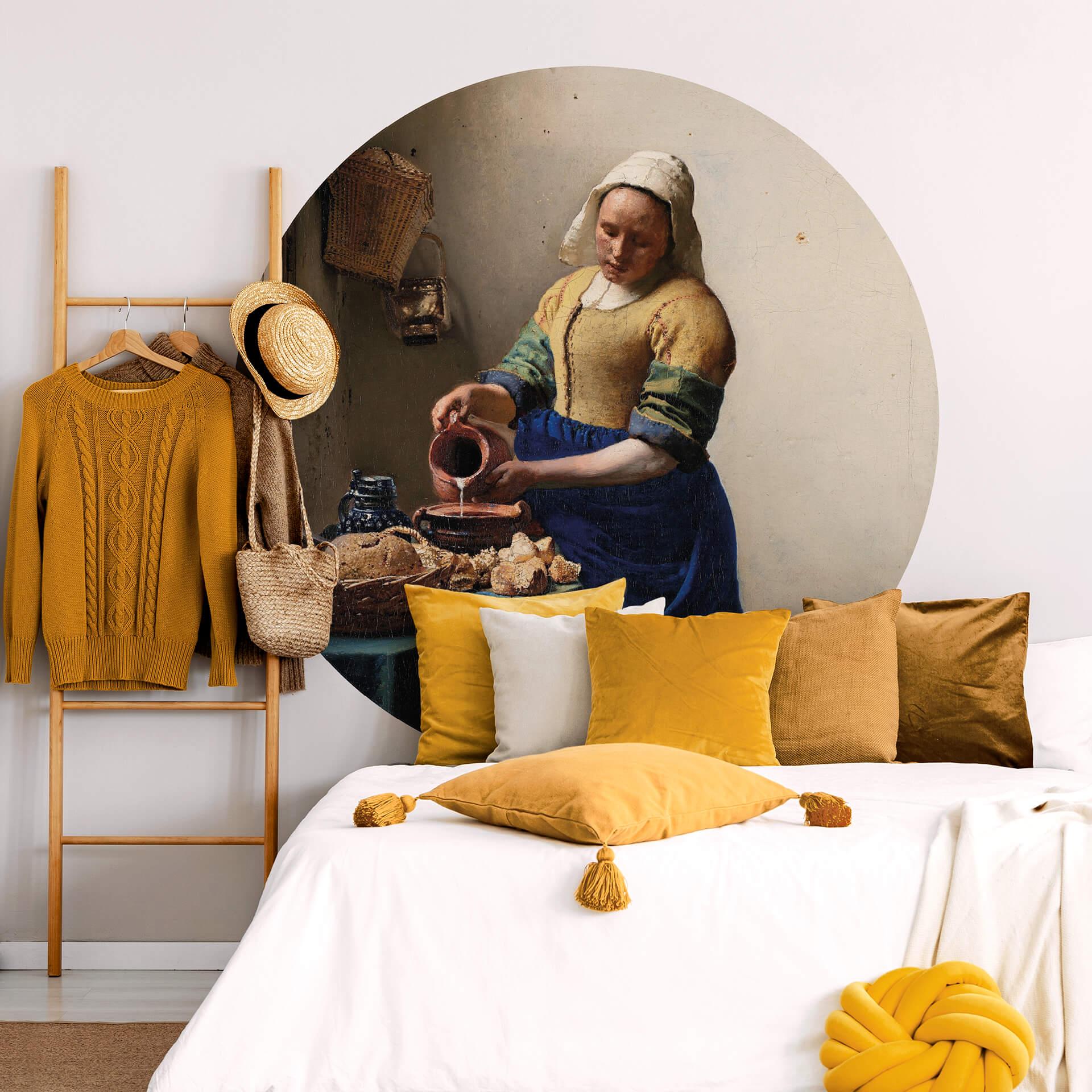 Runde Fototapete Vermeer - Das Mädchen mit dem Milchkrug - aus der LandIDEE Wohnen & Deko Kollektion