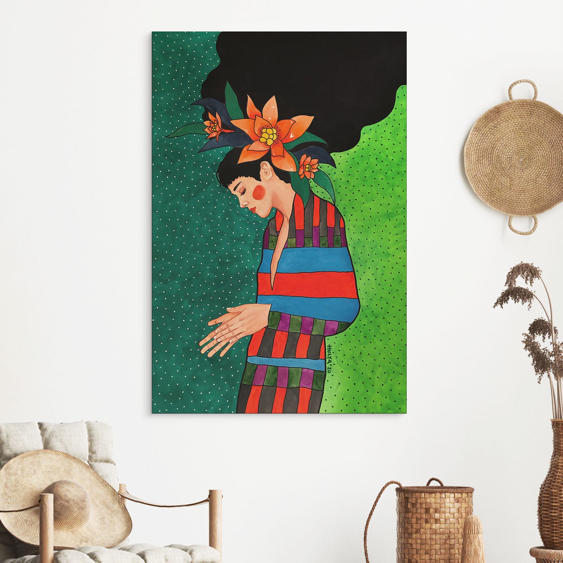 Fototapet Kvinde i stribet kjole med orange blomster - Hülya – print på aluminium (Alu-Dibond)