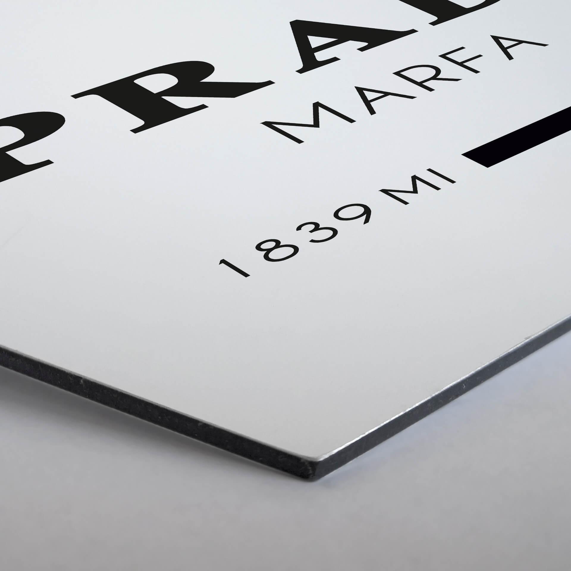 Hexagon - Alu-Dibond - Kvilis - Prada Marfa