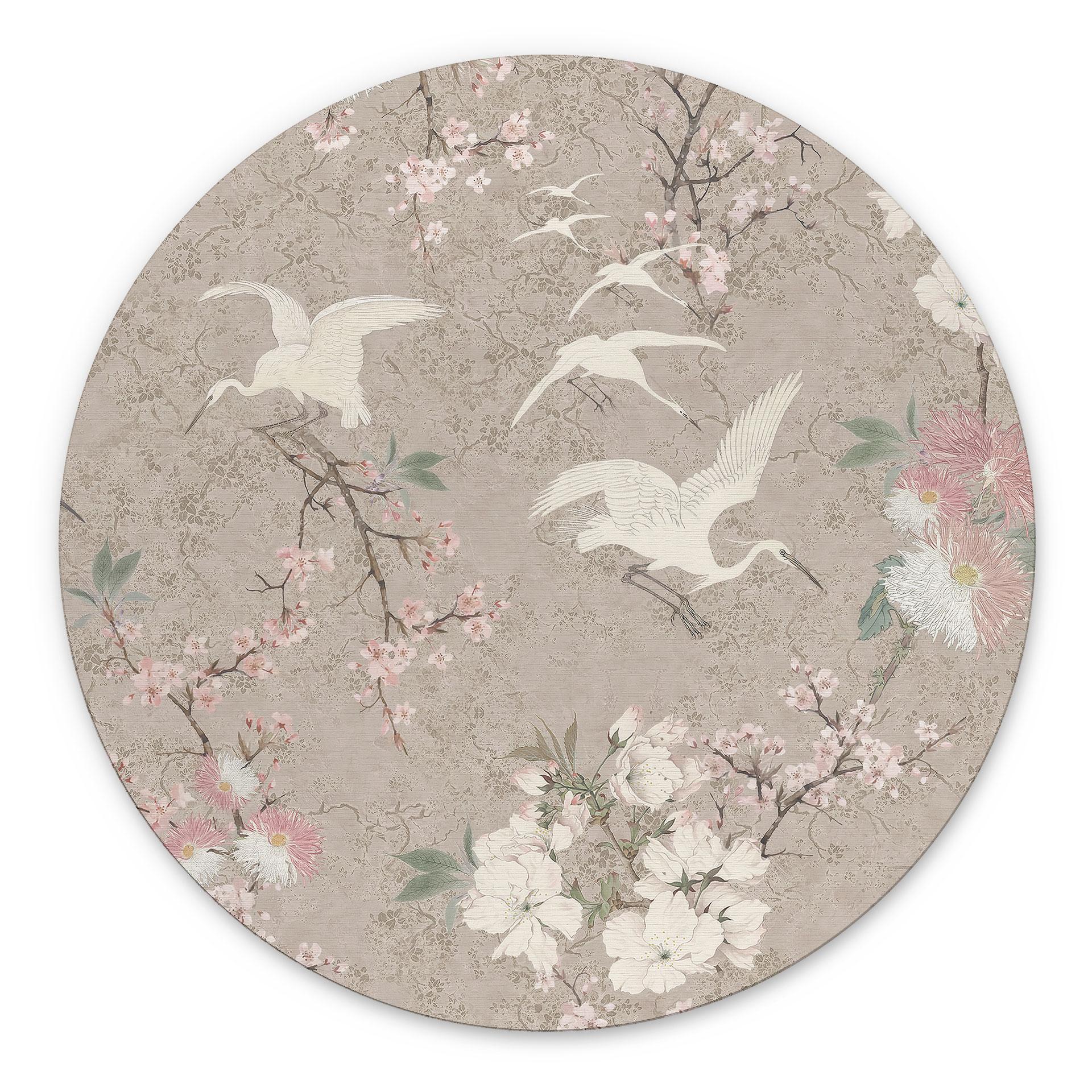 Billede af kraner i en kirsebærblomst Rush Beige - Bloomery Decor - rund – print på aluminium