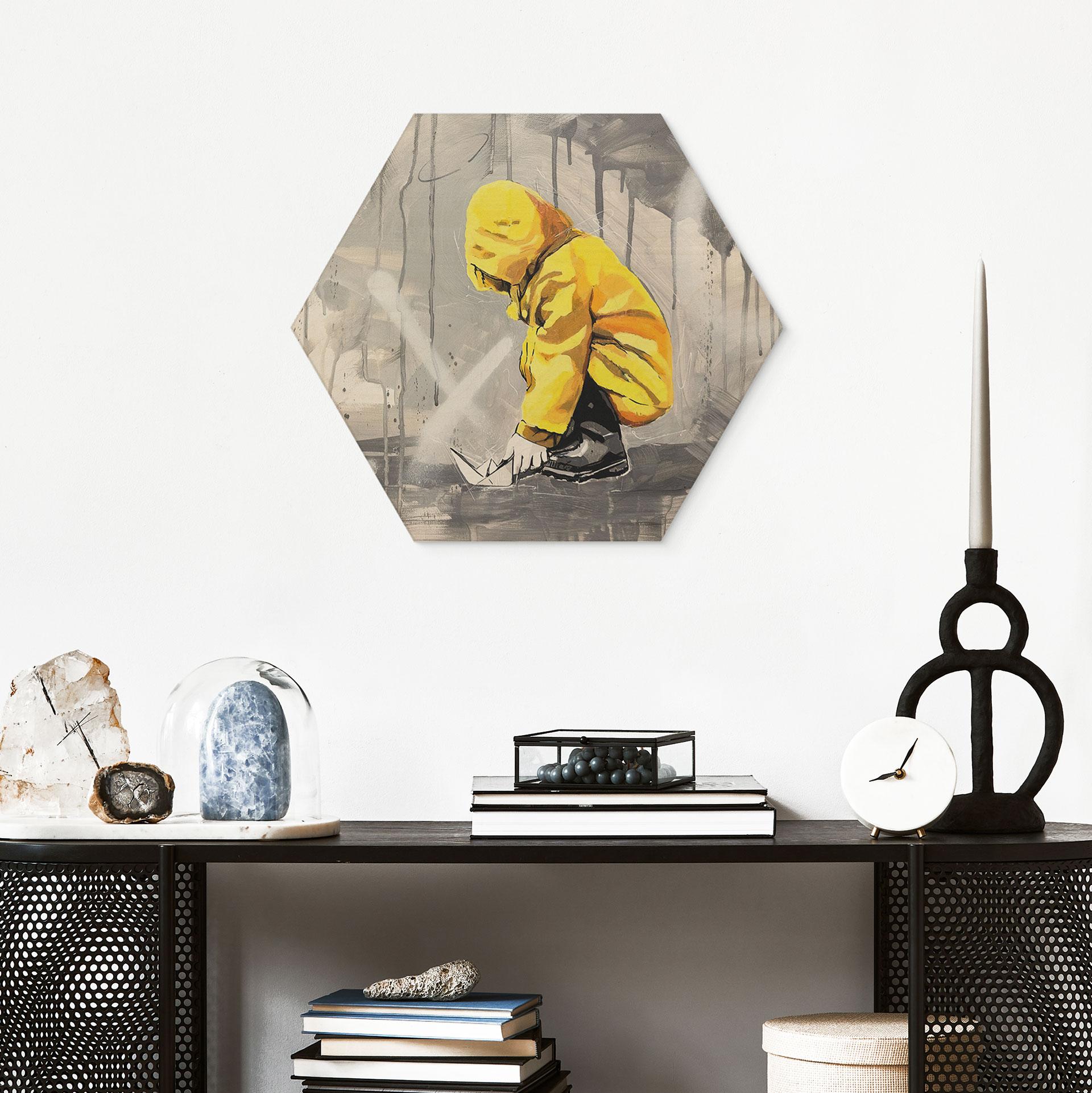 Hexagon Holzbild Kind mit Papierschiff Streetart - Habib