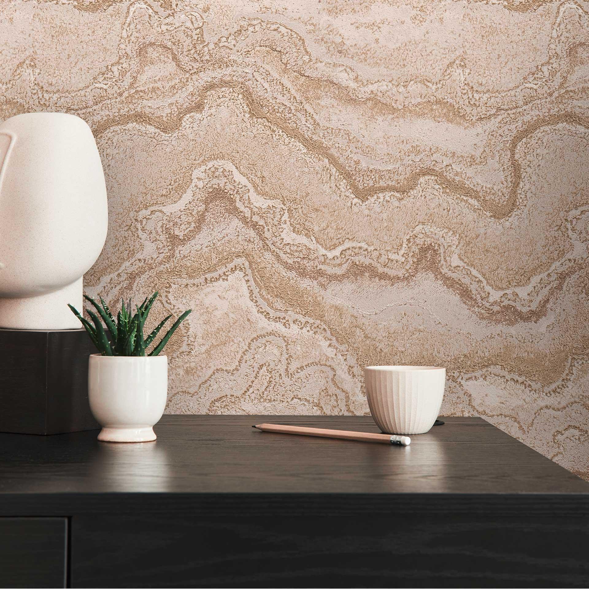 Marmoreffekt tapet beige sand guld - natursten tekstureret tapet