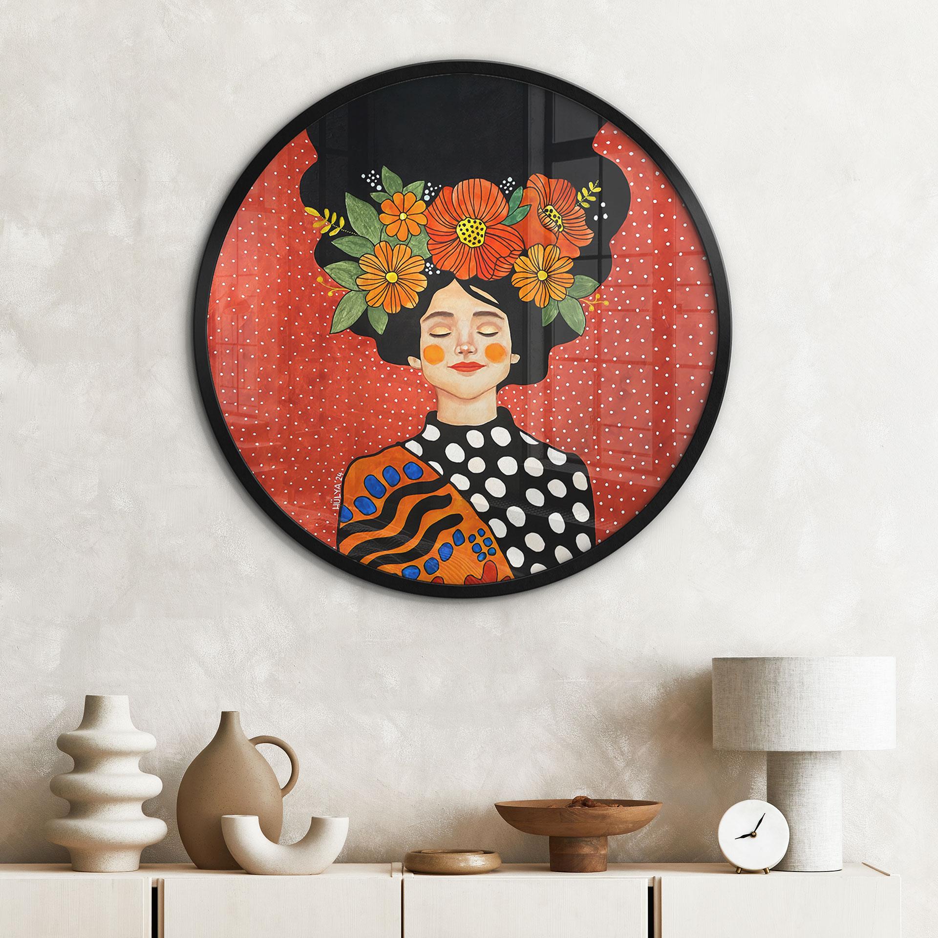 Plakat Smilende kvinde med orange blomster - Hülya - Rund