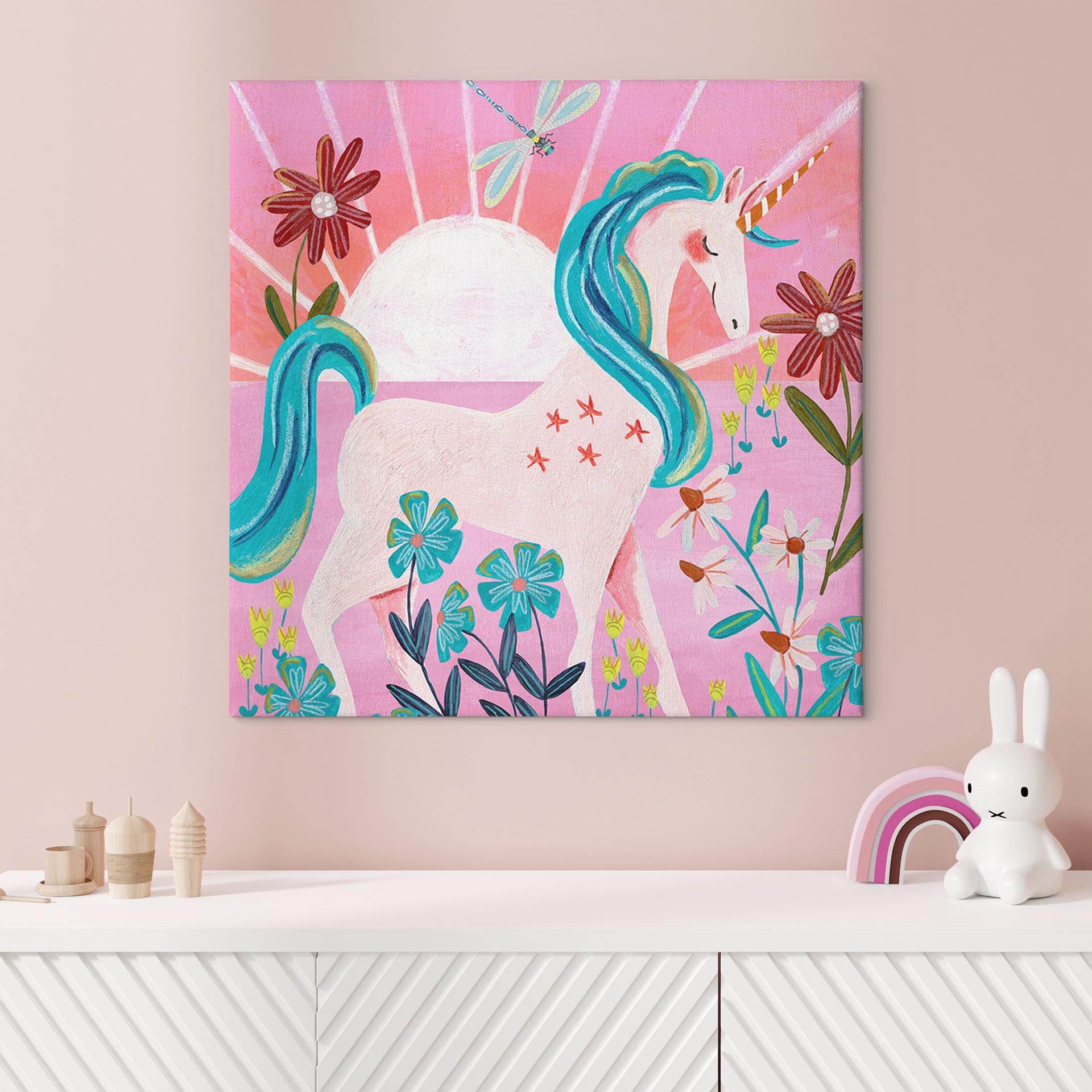 Canvas Eenhoorn op een kleurrijke bloemenweide - Bonne Müller