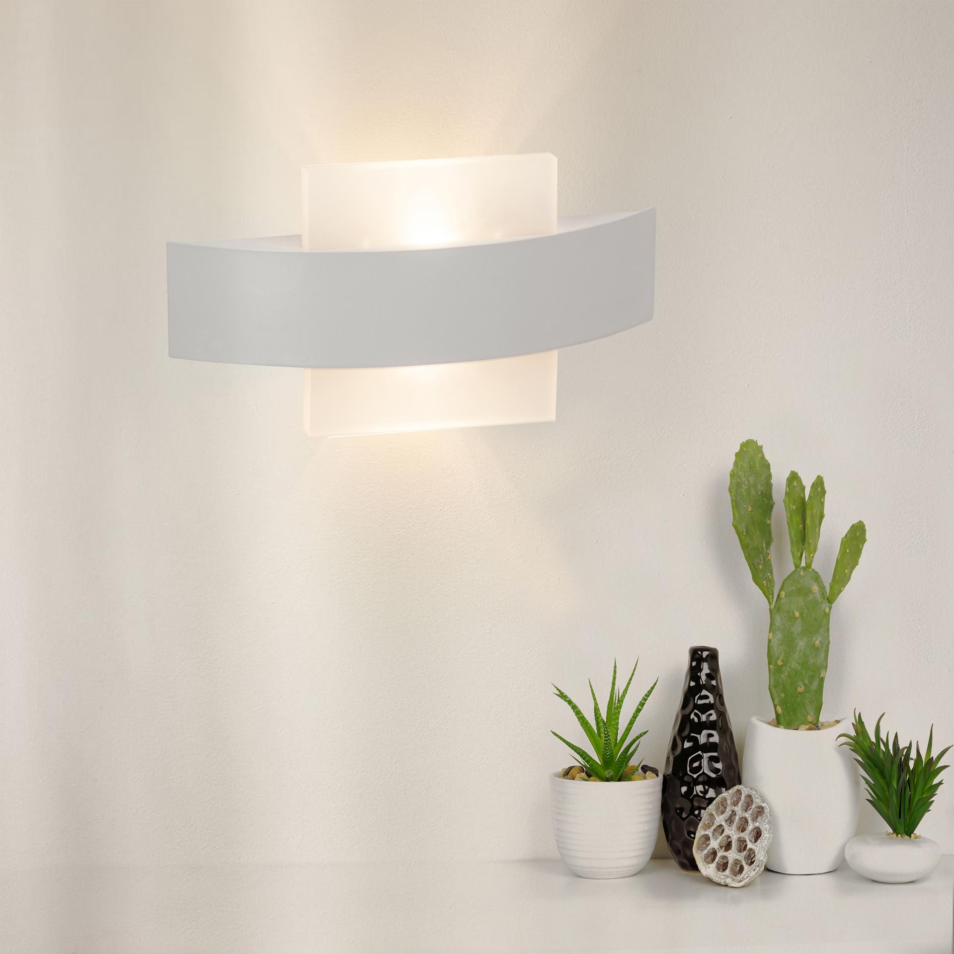 Wandleuchte Nora, weiß, 13,6 x 25,5 cm, Metall Wandlampe