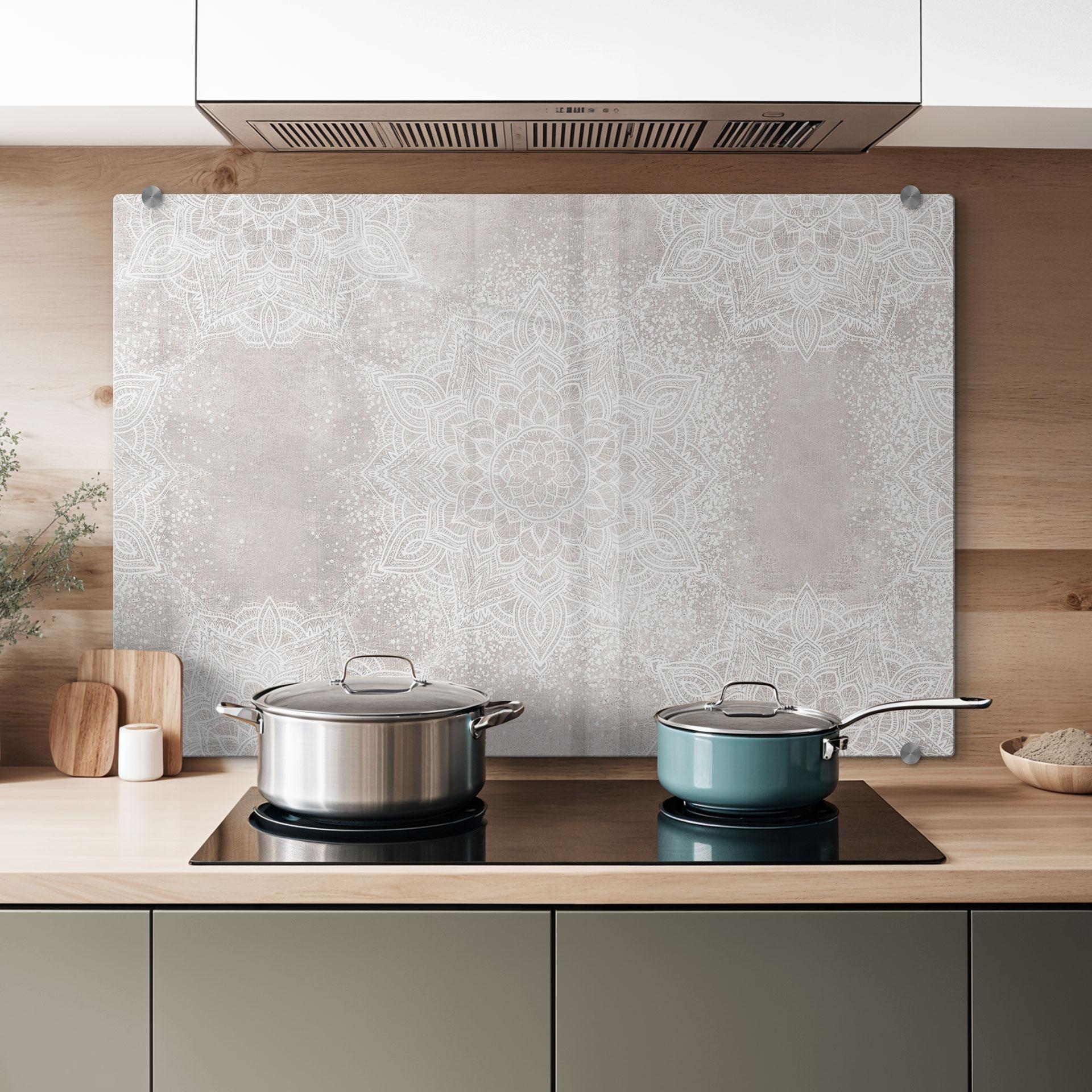 Stænkplade Blød mandala på grå-beige - Bloomery Decor