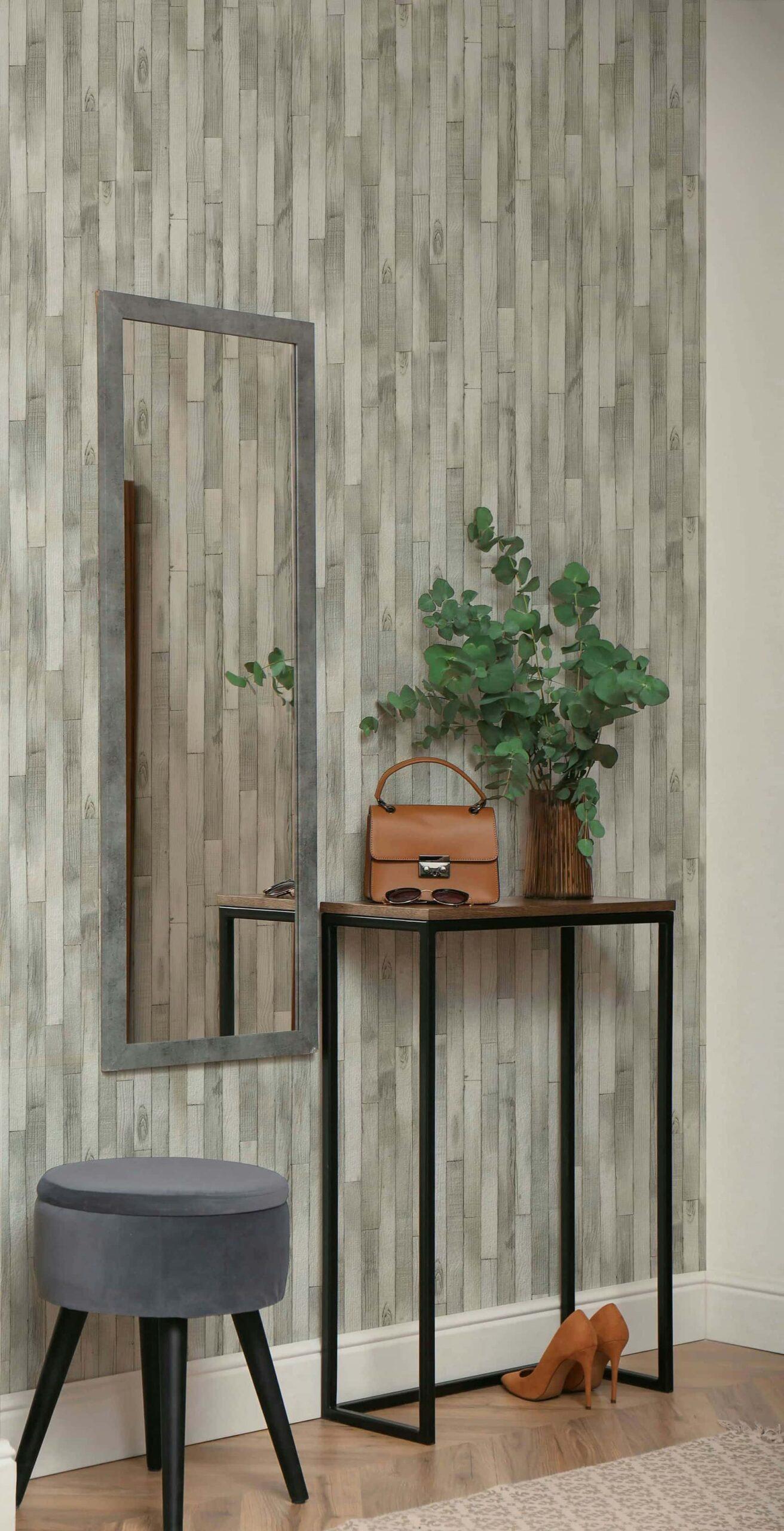Vliesbehang in houtlook met houtnerf grijs effect