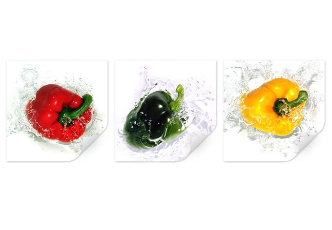 Zelfklevende Poster - Splashing Paprika