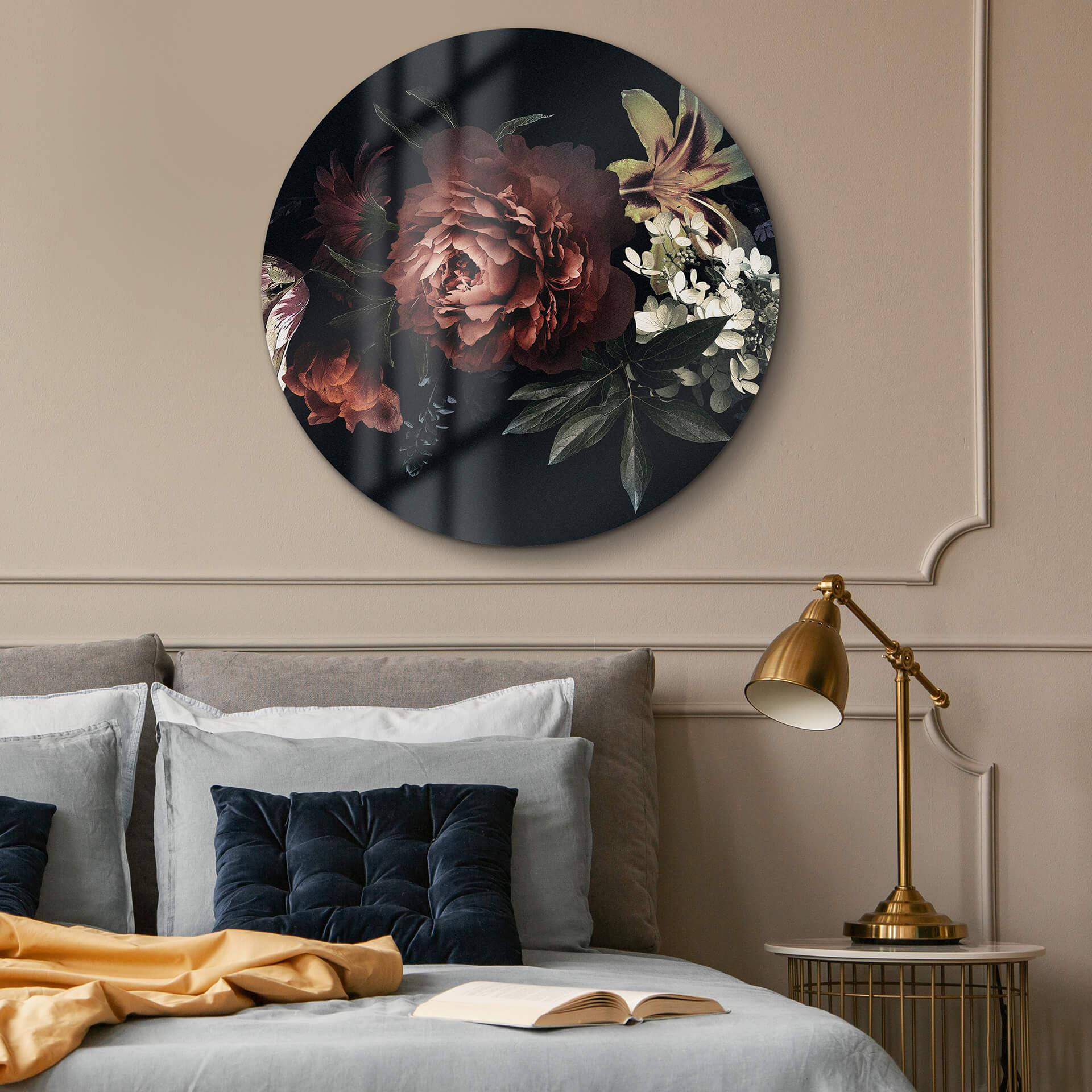 Rond Glasschilderij Bouquet of Red Flowers