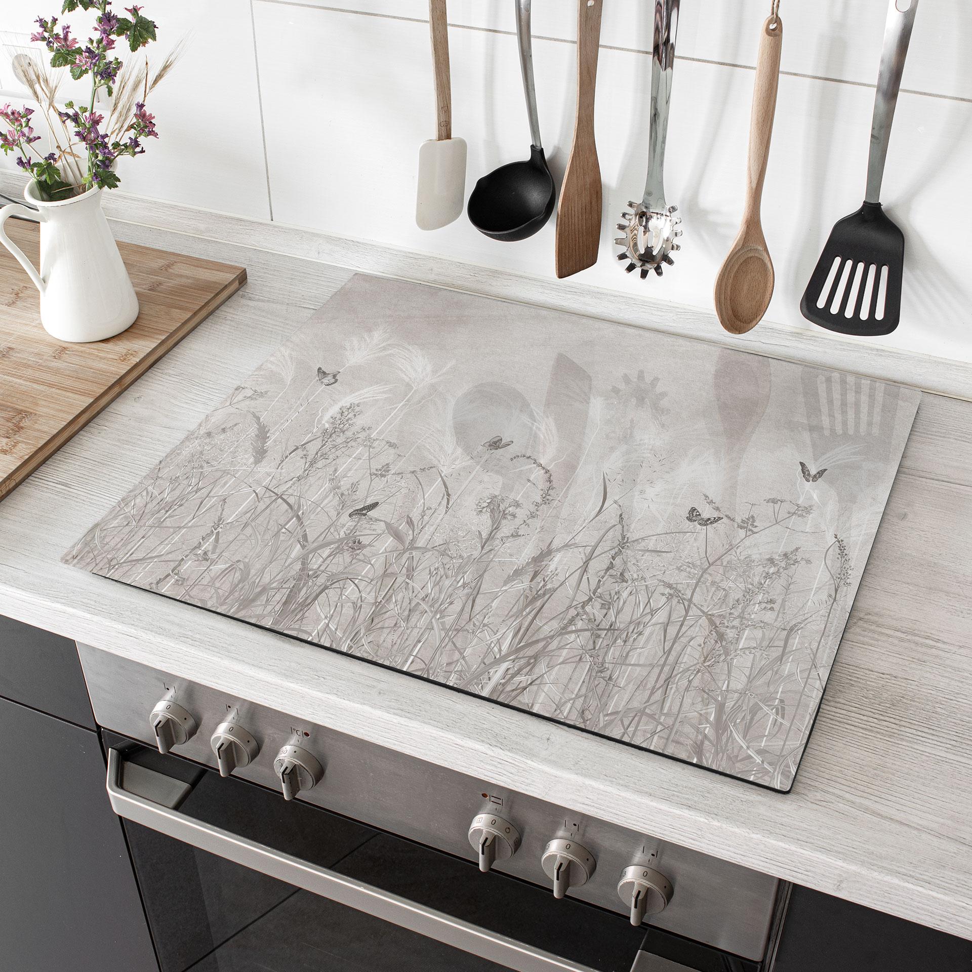 Herdabdeckplatte Wildblumenwiese mit Schmetterlingen im skandinavischen Design - Ms Tiff