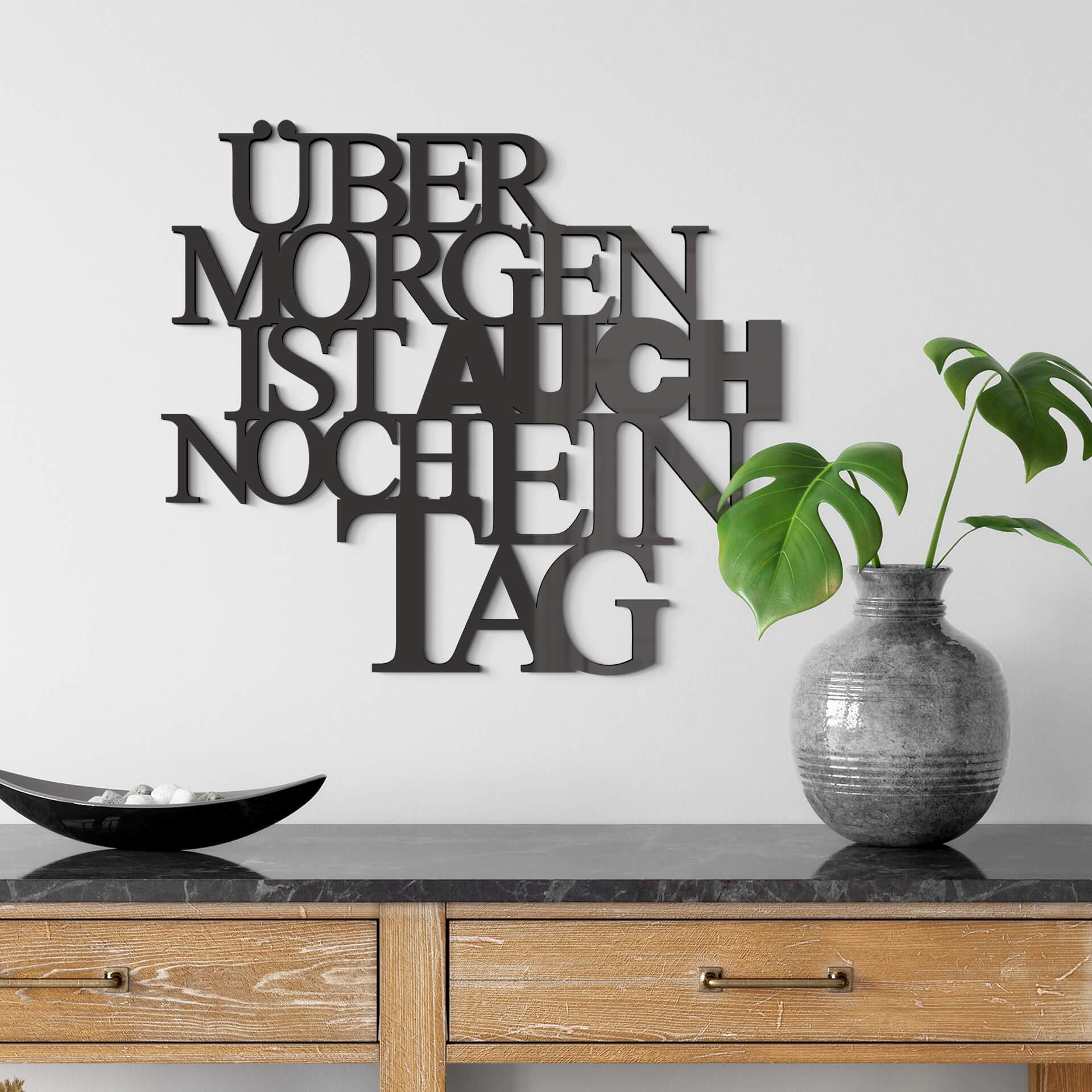 Acrylbuchstaben Übermorgen