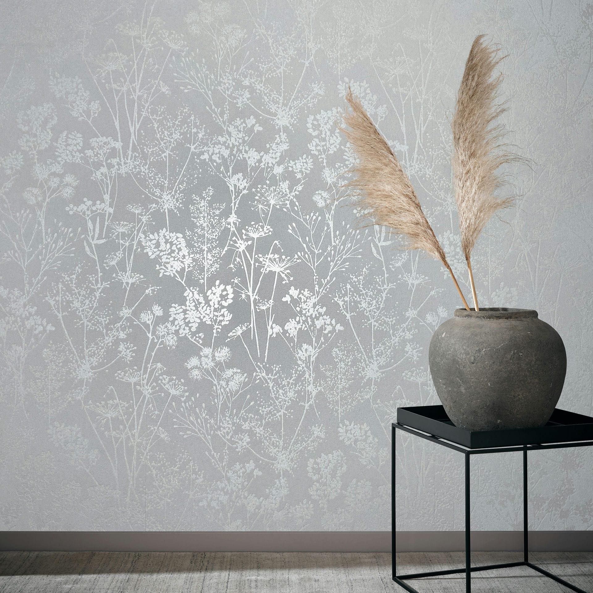 Non-woven tapet i hvidt bladmotiv bladlook blomstret natur