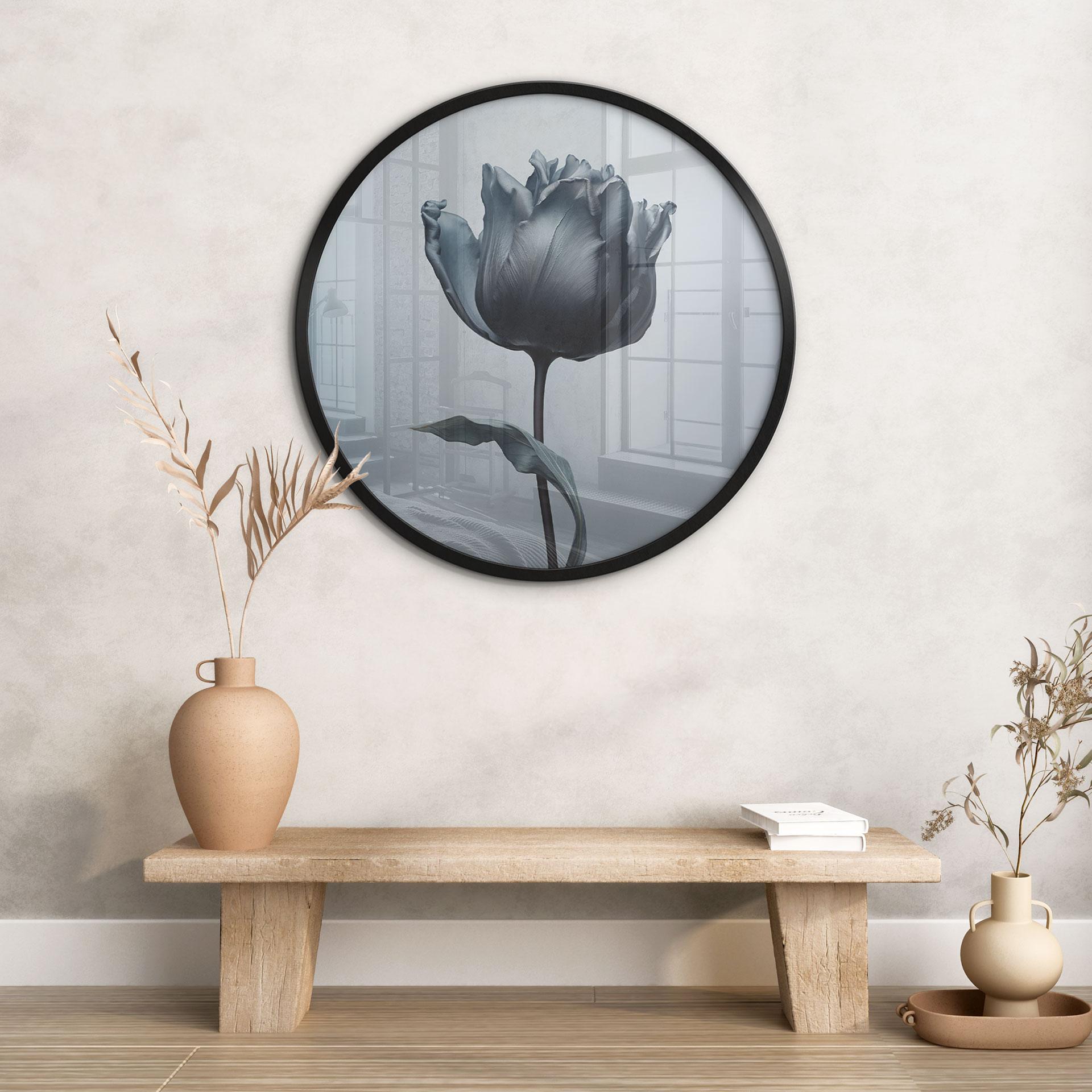 Poster Fluweelzachte tulp in zwart - Paksoylu
