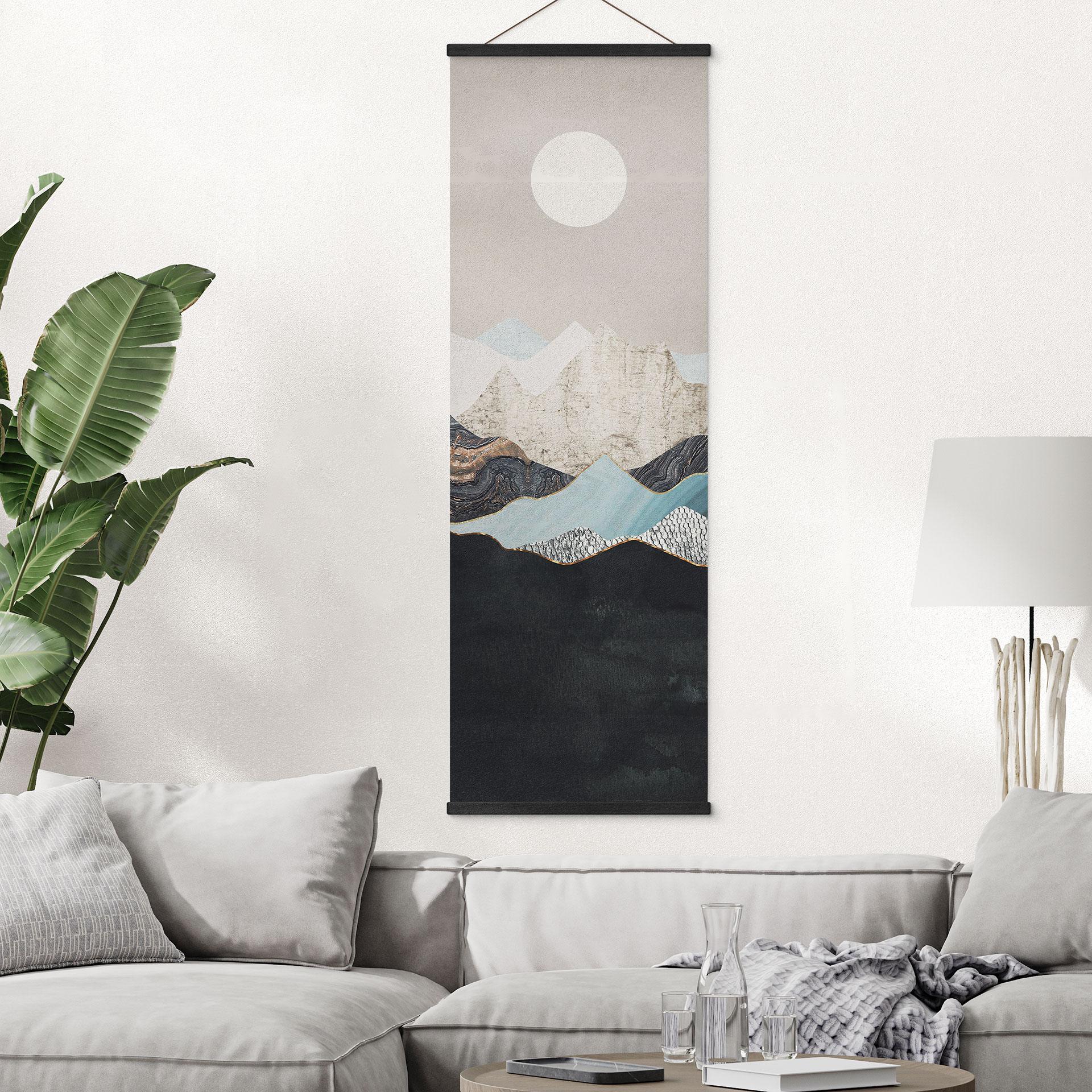Tekstil plakat Roligt bjerglandskab i skumringen - SpaceFrog Designs