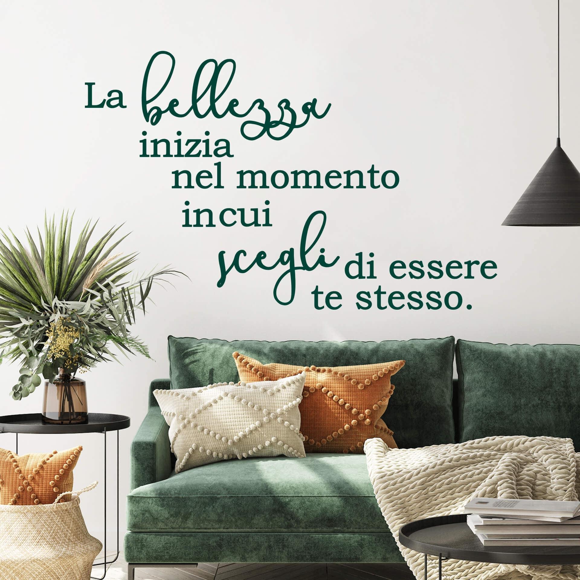 Adesivo murale La bellezza inizia nel momento