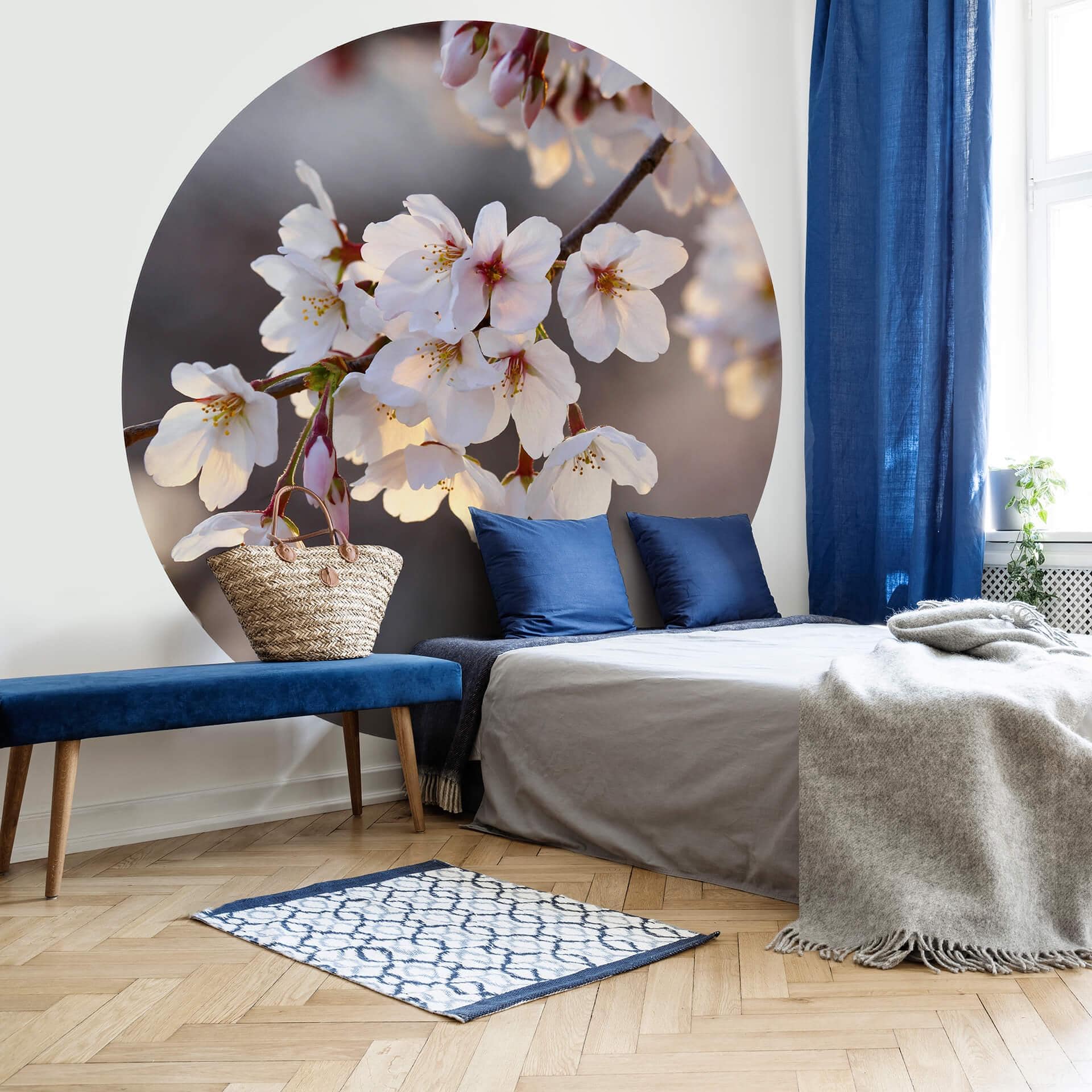 Fototapet - Rundt Kirsebærblomstgren - vliesetapet/selvklæbende non-woven tapet