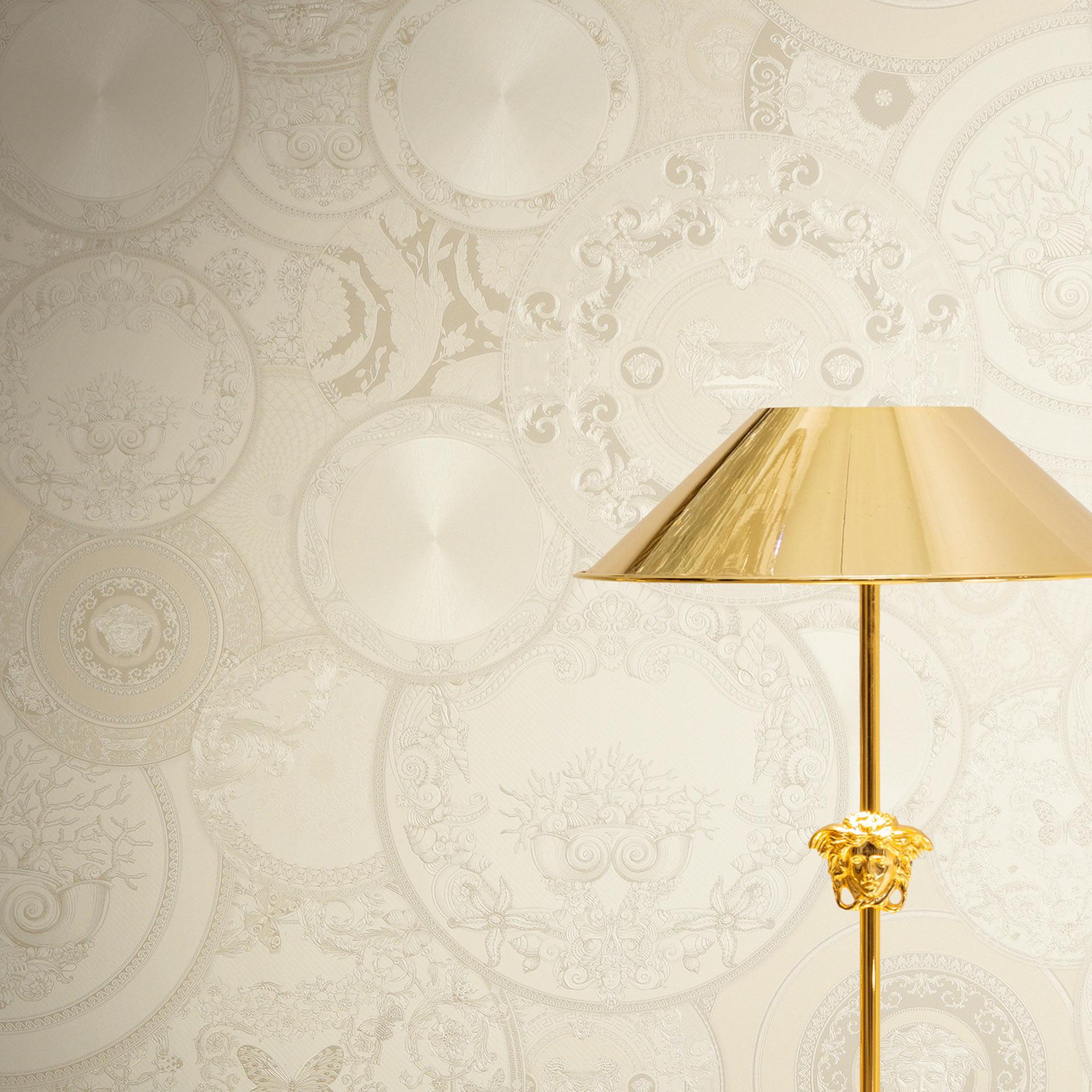 Versace ikke-vævet tapet Art De La Table Circles Floral Meander Medusa Beige Metallic