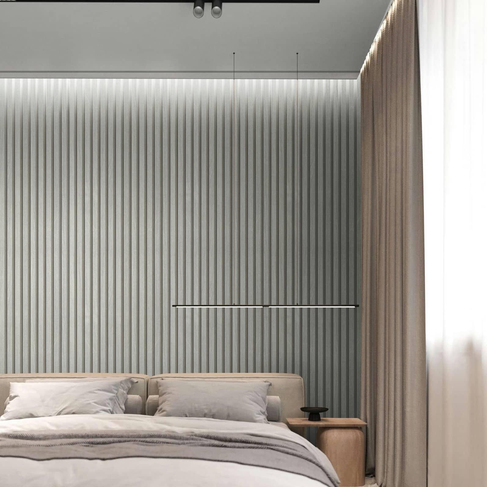 Vliesbehang in glanzende streepoptiek als akoestische panelen zilvermetallic look