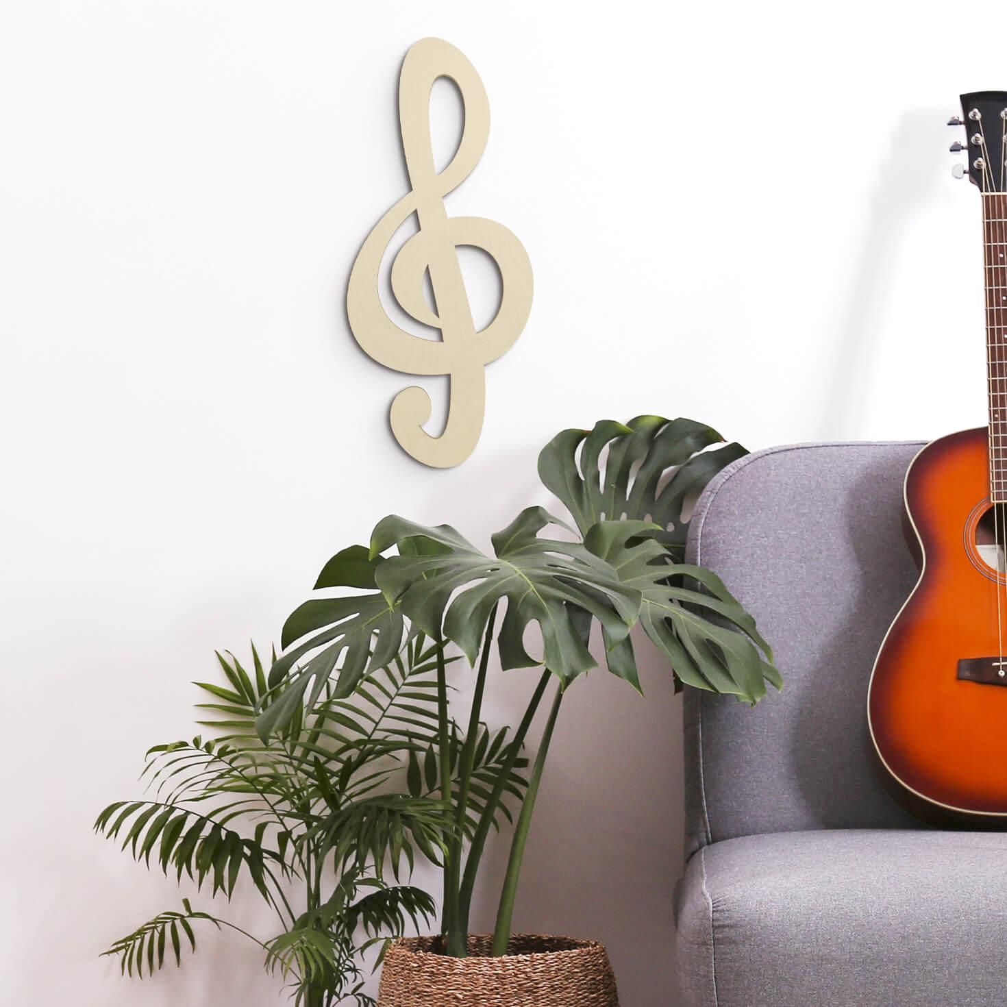 Decoración en madera chopo - clef