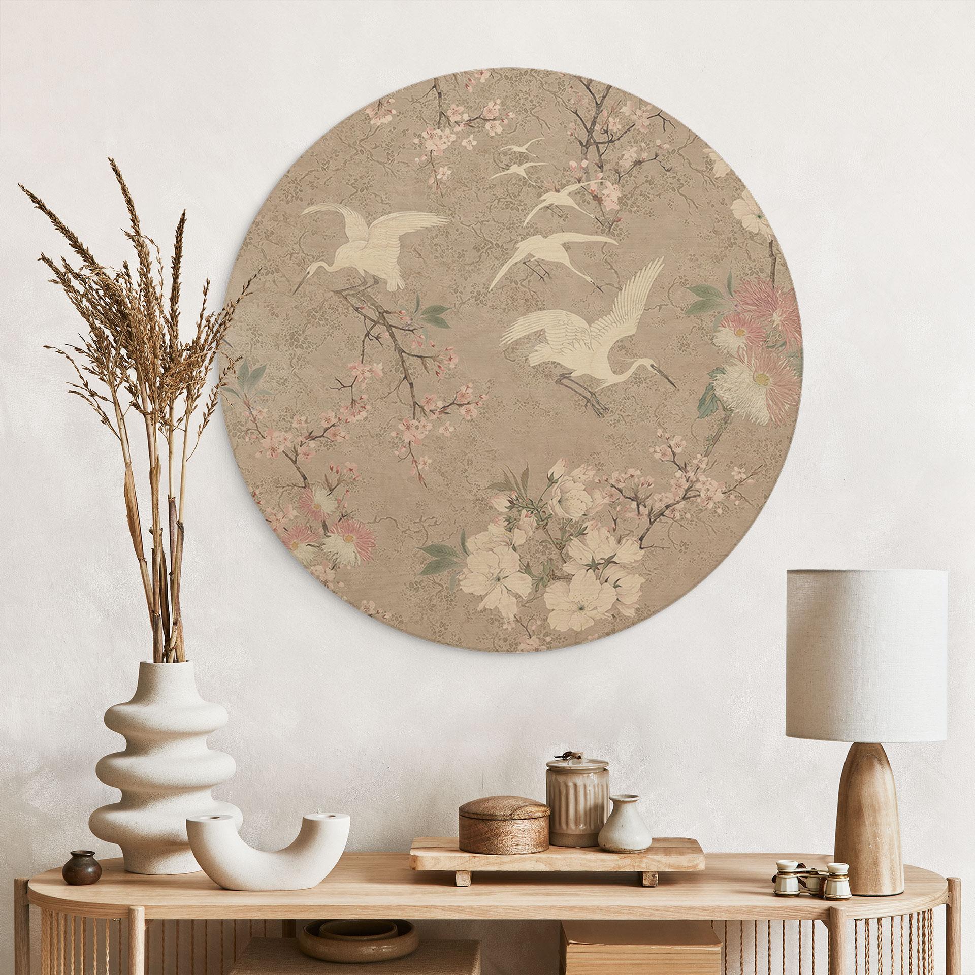 Billede af træ kraner i kirsebærblomst Rush Beige - Bloomery Decor - Round