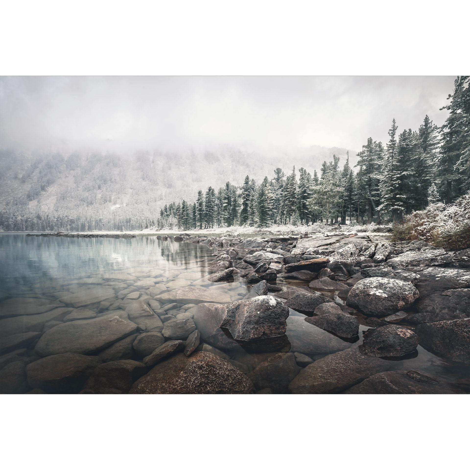 Fotobehang Landschap - Winterbos bij het meer - Rostovskiy