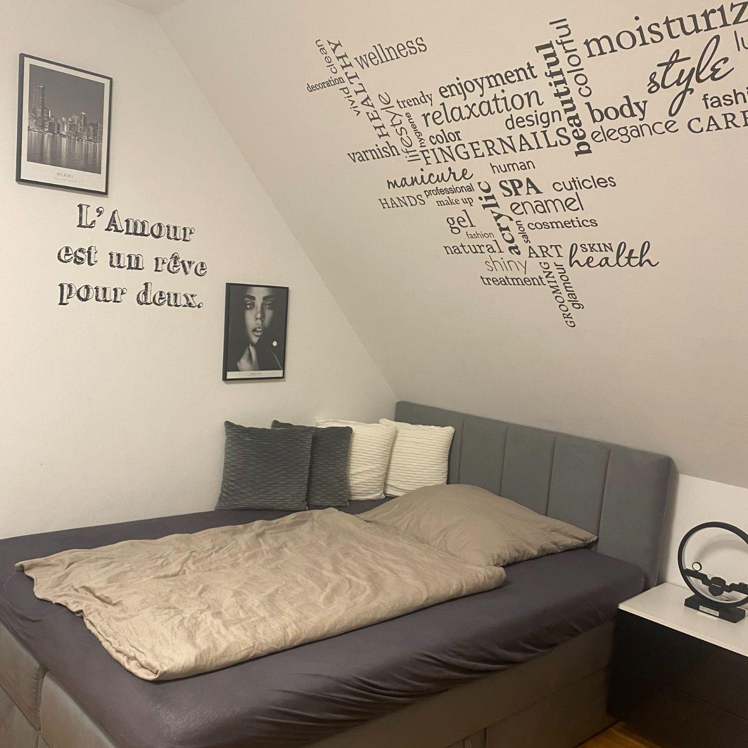 Adesivo murale - SPA