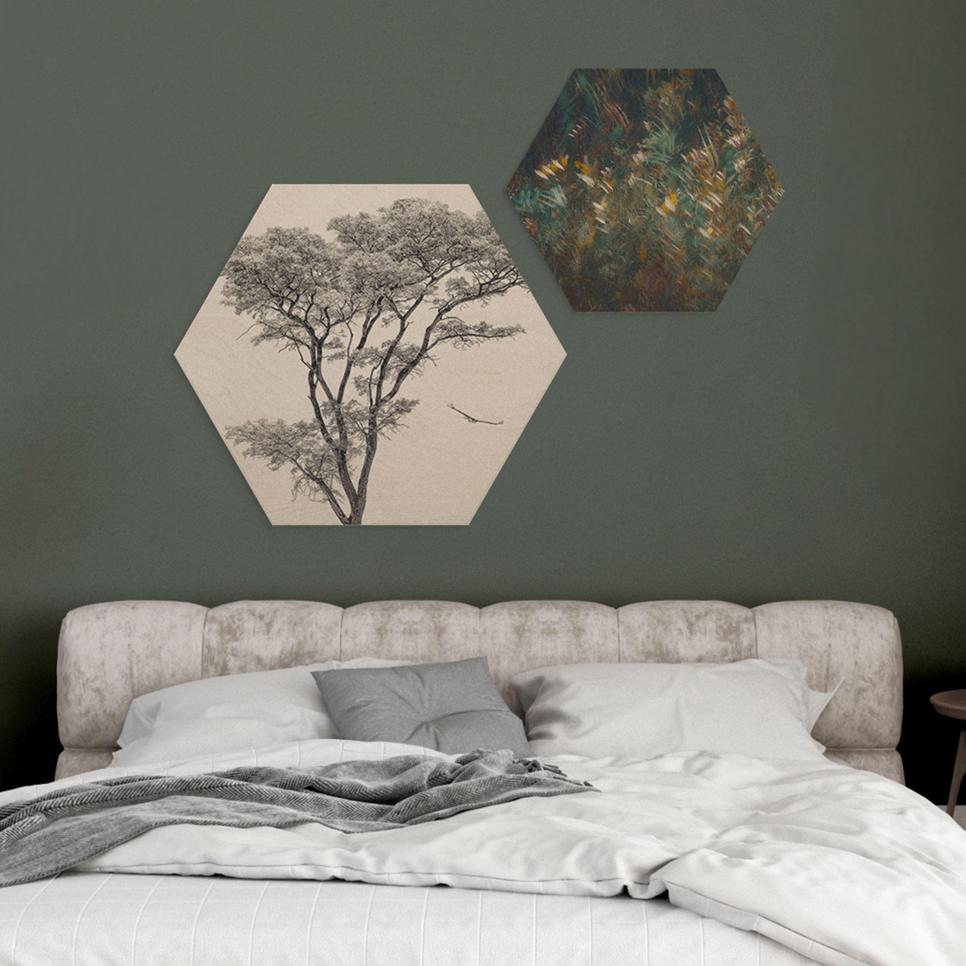 Hexagon Holzbild Minimalistischer Baum in ruhiger Landschaft - Flour