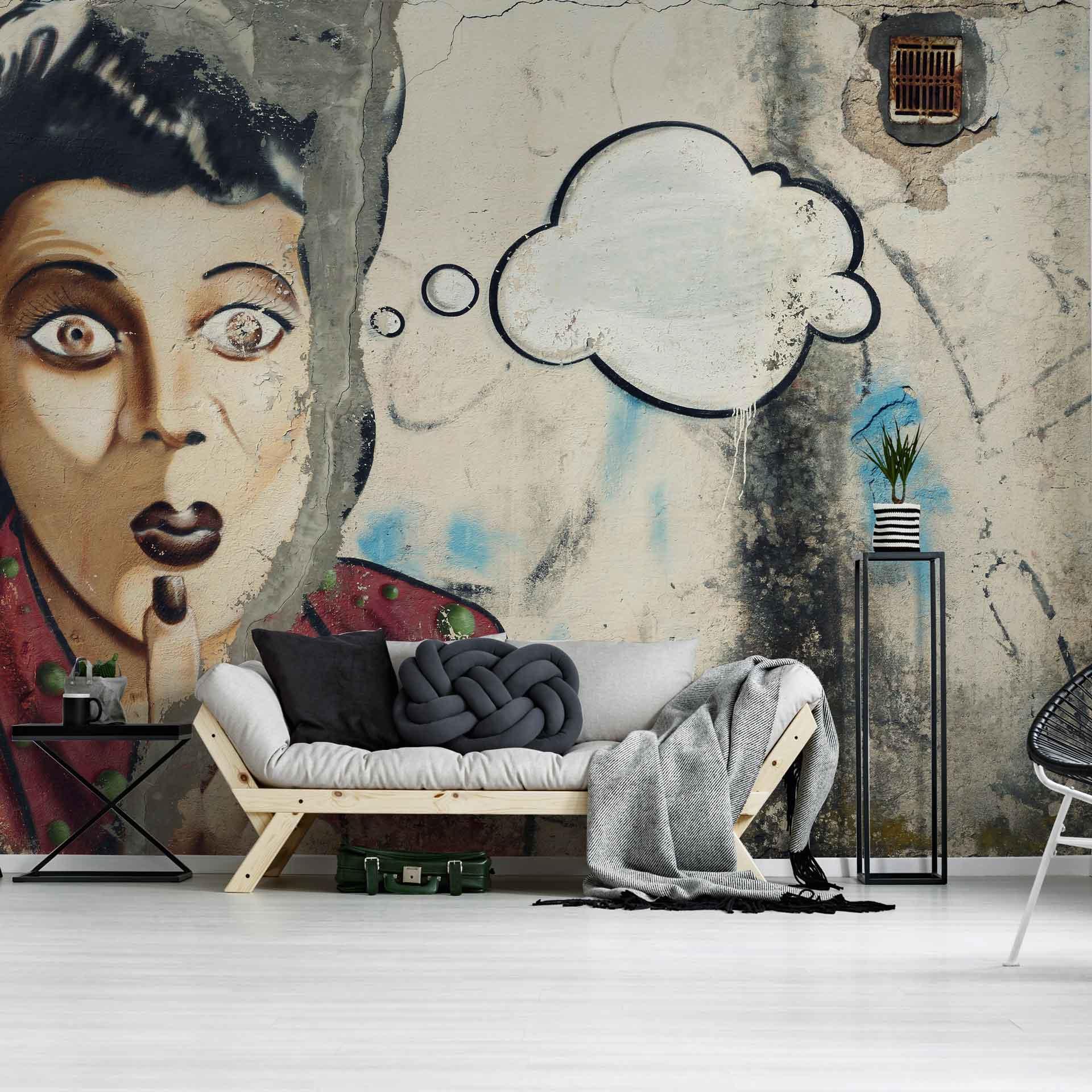 Fantasy StreetArtWoman tapet i gråbeige - non-woven tapet Designwalls 2 - 2,55 x 3,5 m