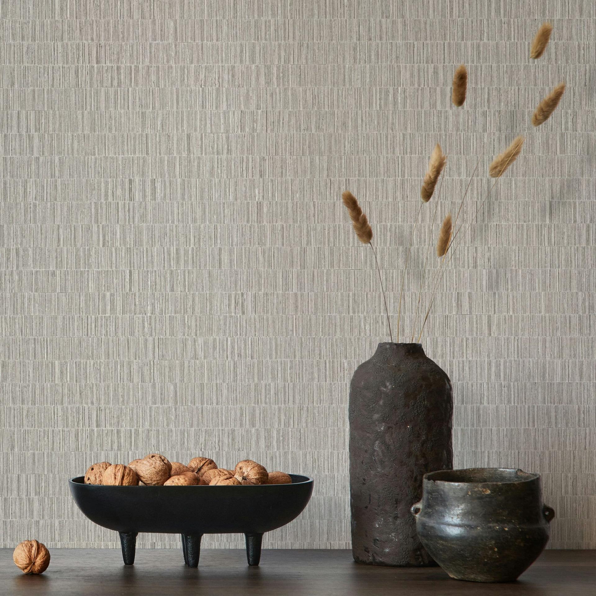 Ikke-vævet tapet i struktureret flisemotiv beige, brunt tekstillook