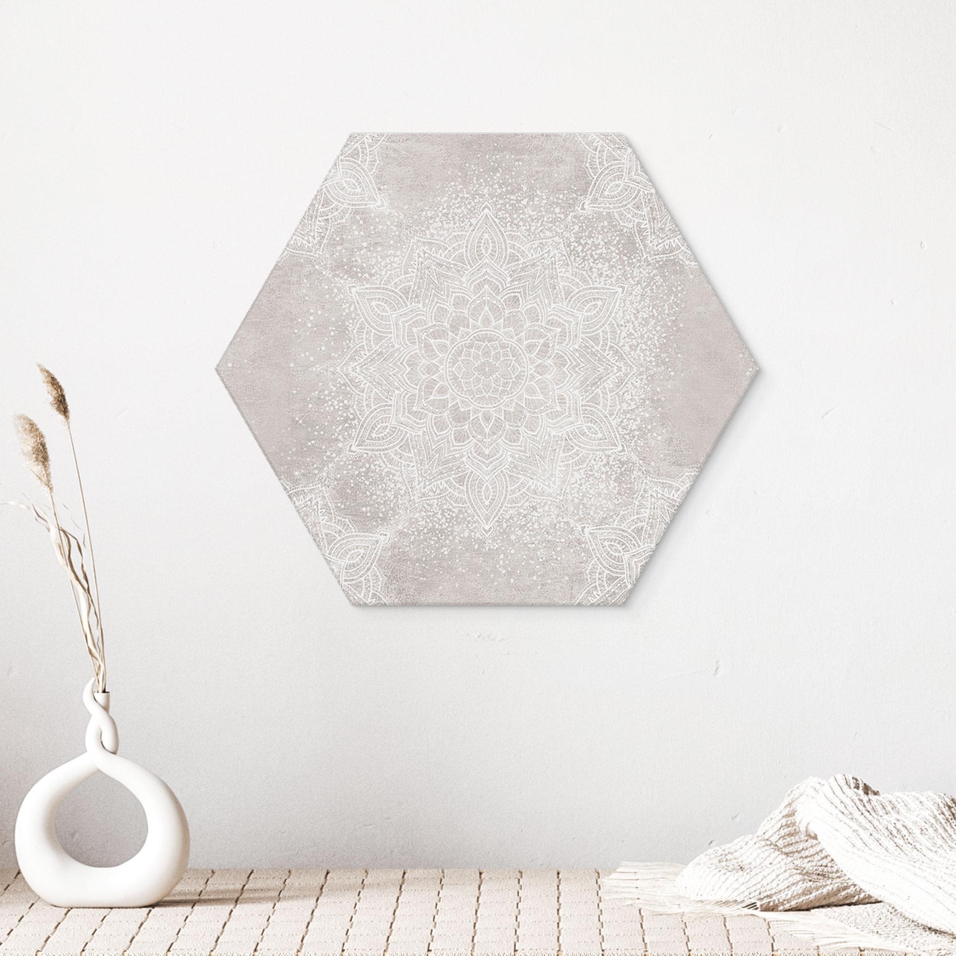 Sekskantet billede Blød mandala på grå-beige - Bloomery Decor - Alu-Dibond