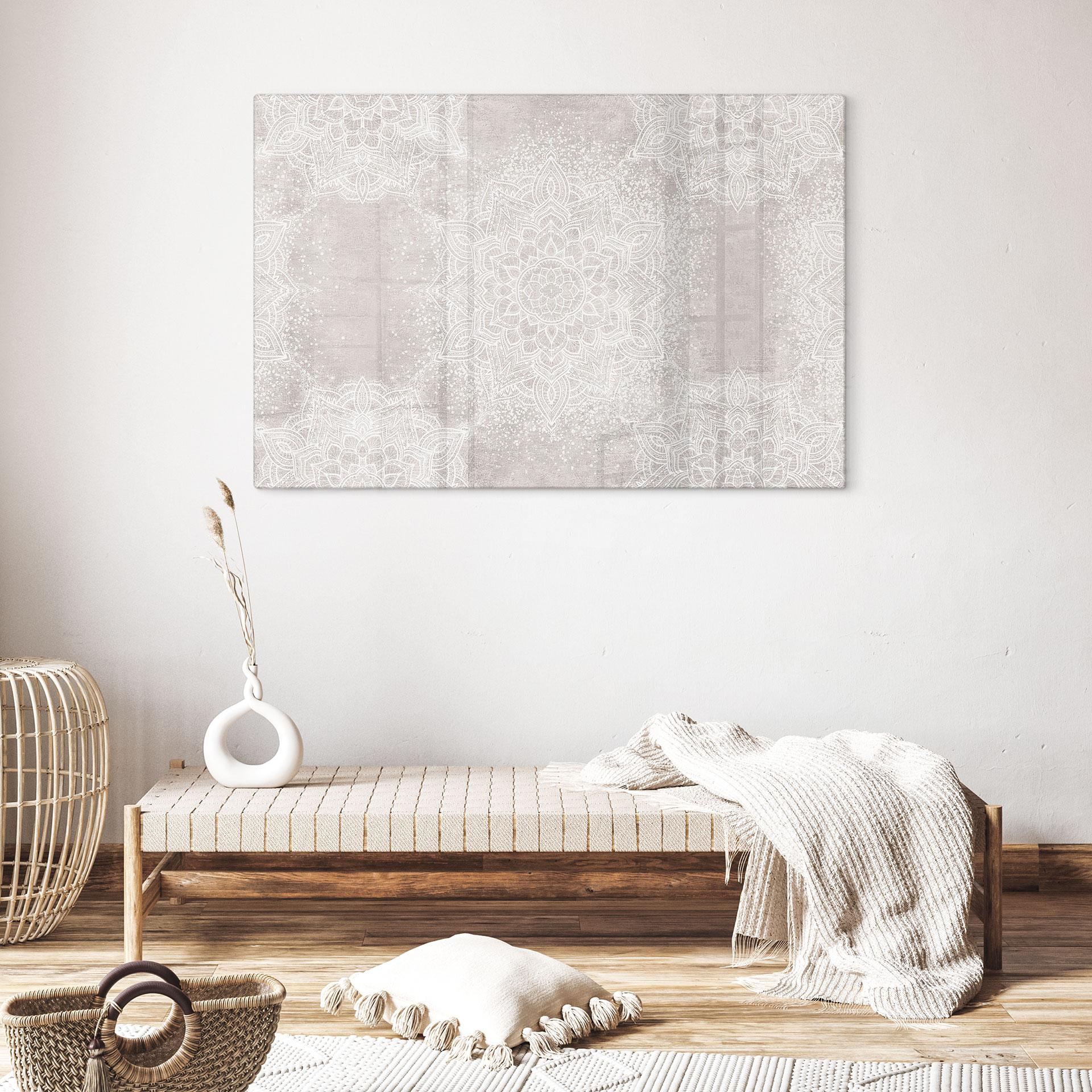 Glasbillede - Skånsom mandala på grå-beige - Bloomery Decor