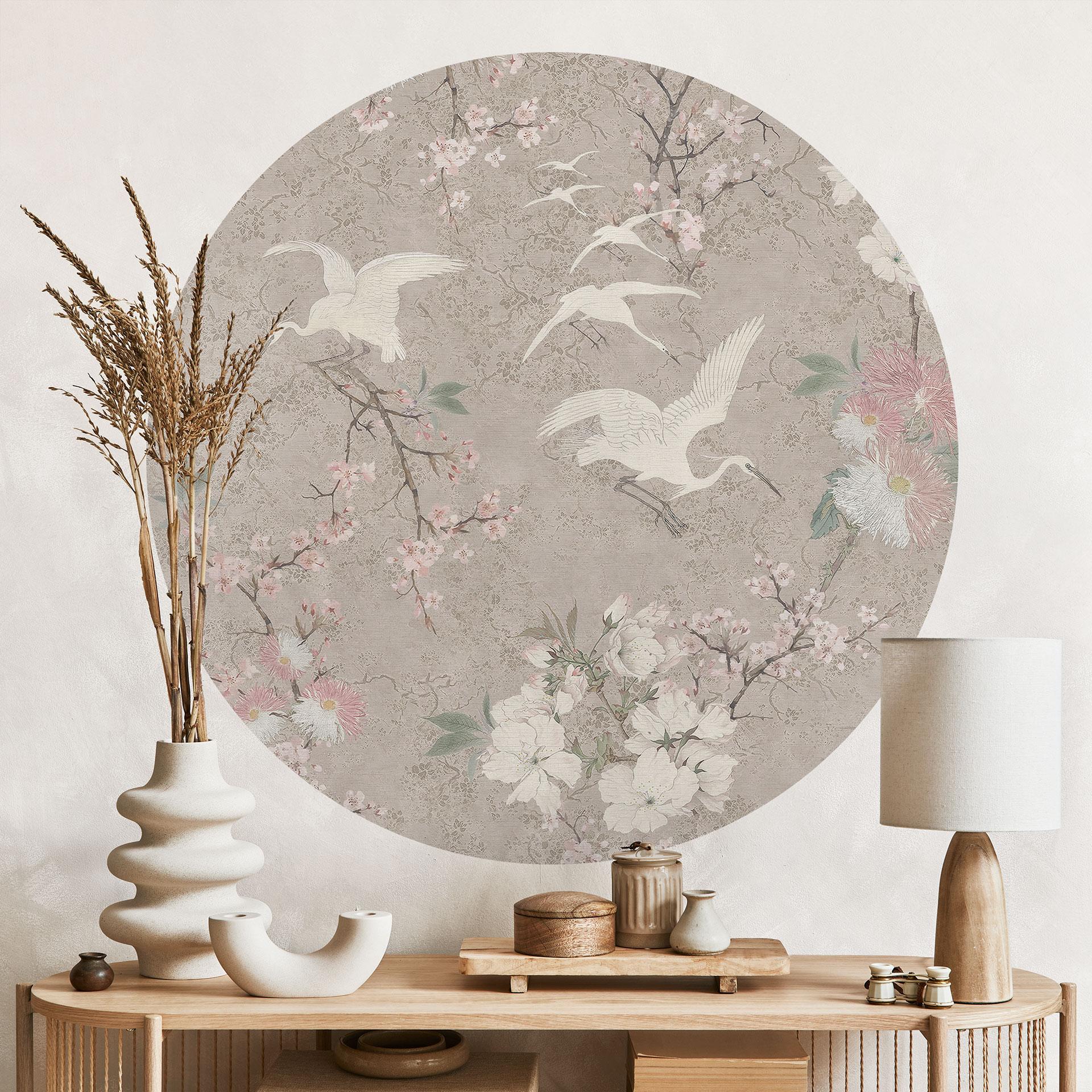 Wallsticker Kraner i en kirsebærblomst Rush Beige - Bloomery Decor - Rund