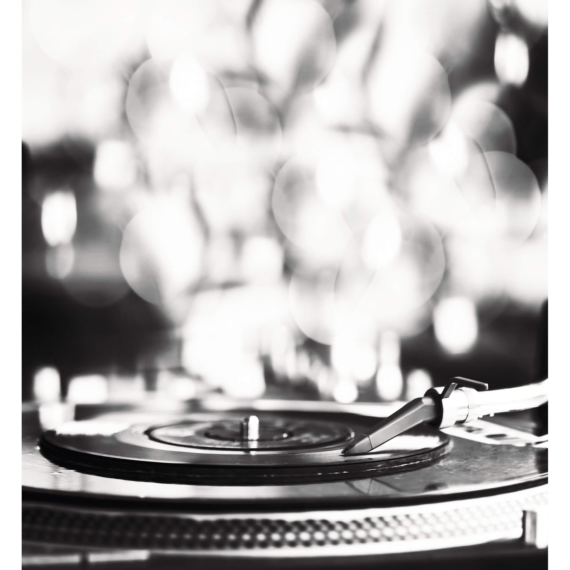 Fototapete Vinyl Record on Turntables - 240x260 cm