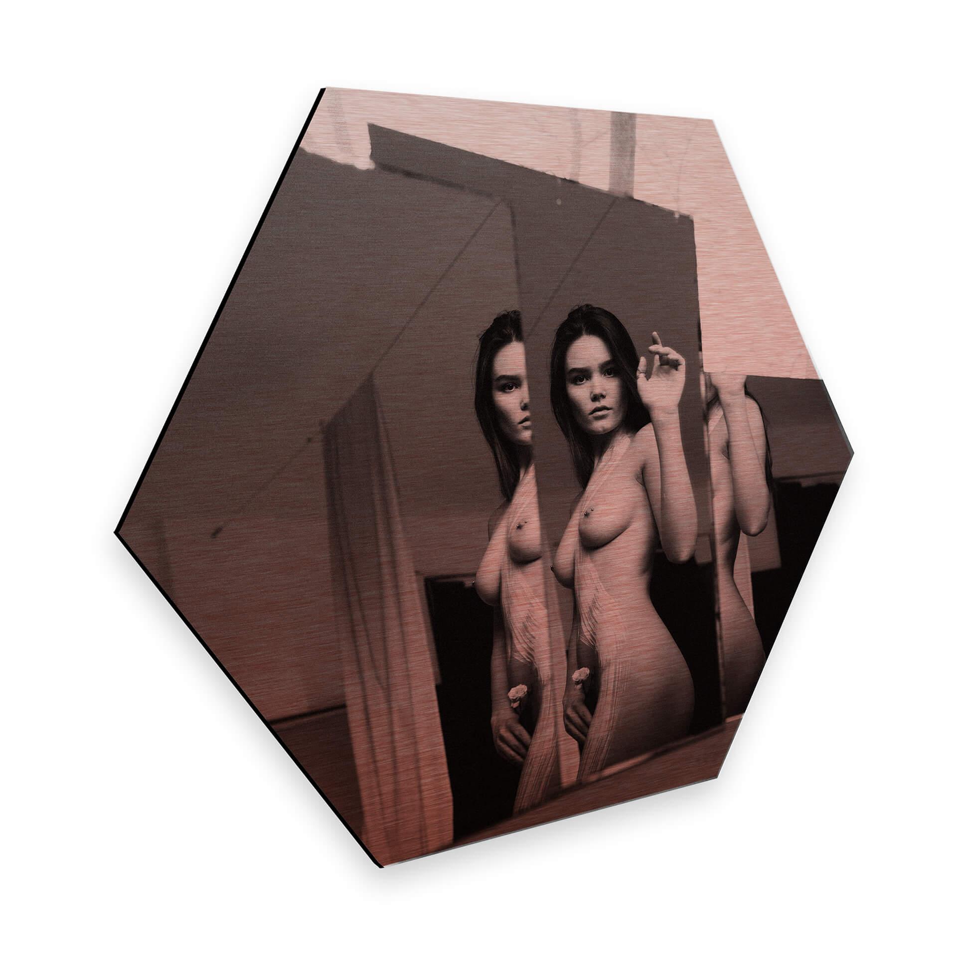 Hexagon - Alu-Dibond koper effect Kornienko - In the Mirror
