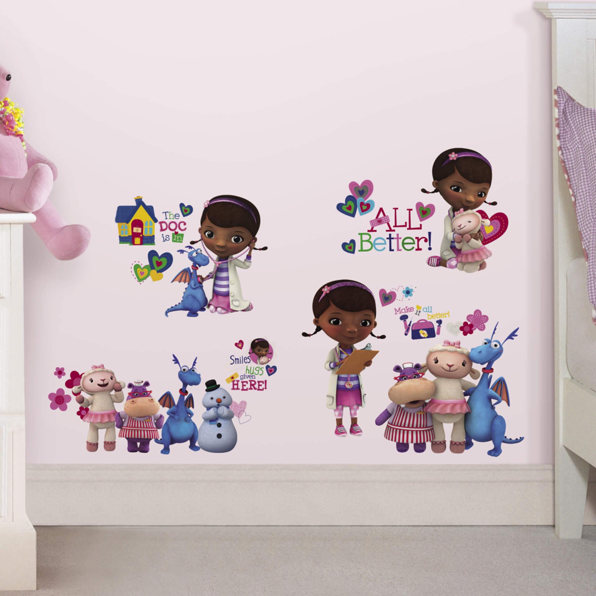 Wandsticker-Set Disney Doc McStuffins und Ihre Freunde