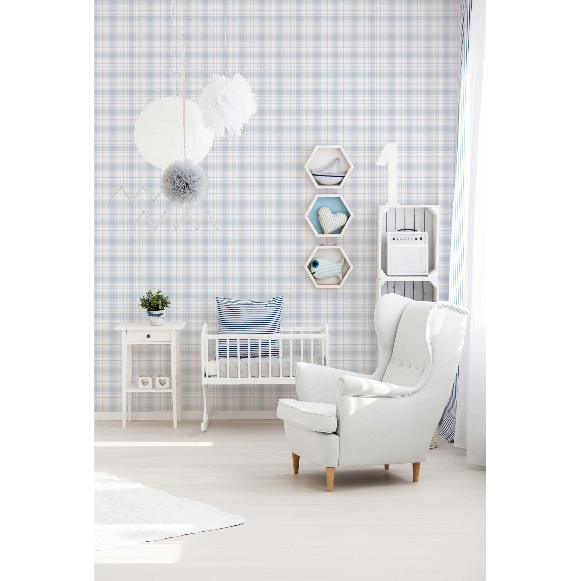Tapet til børneværelset i blå og ternet non-woven tapet fra Little Love Made in Germany