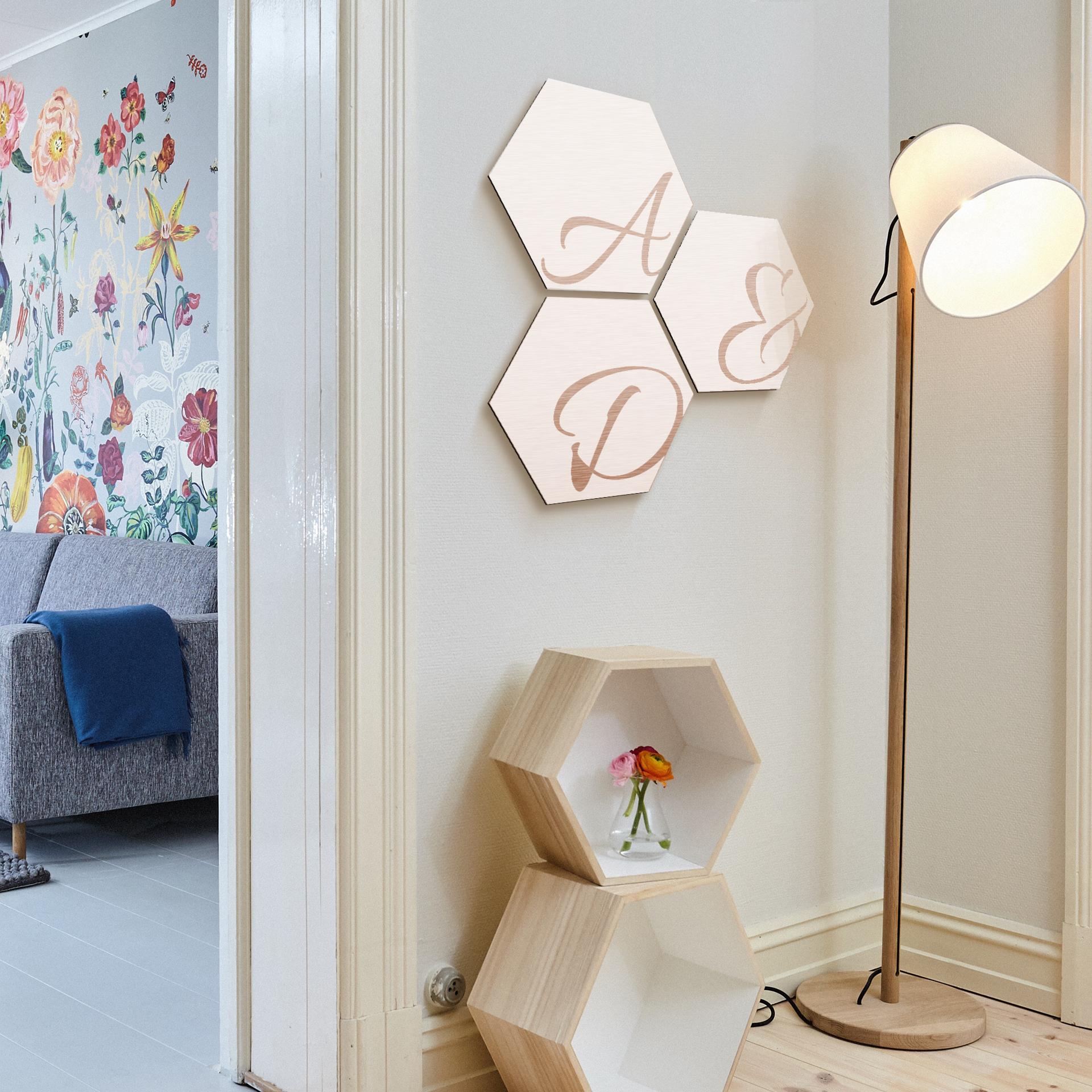 Hexagon bogstaver - Alu-dibond Kobbereffekt, hvid