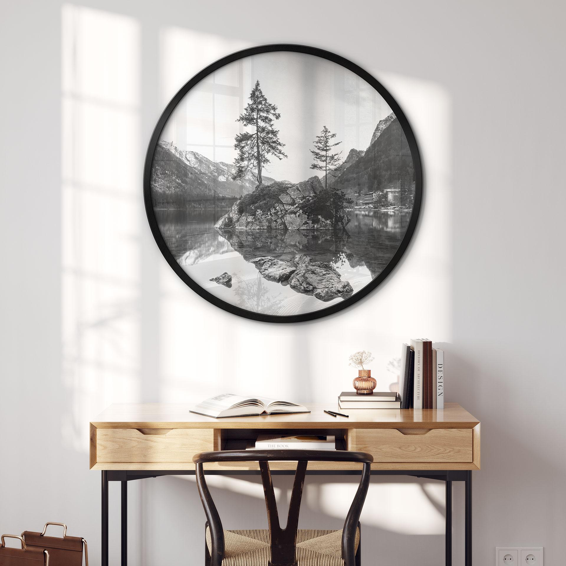 Póster Paisaje pintoresco con lago de montaña de aguas cristalinas - Hintersee - Redondo