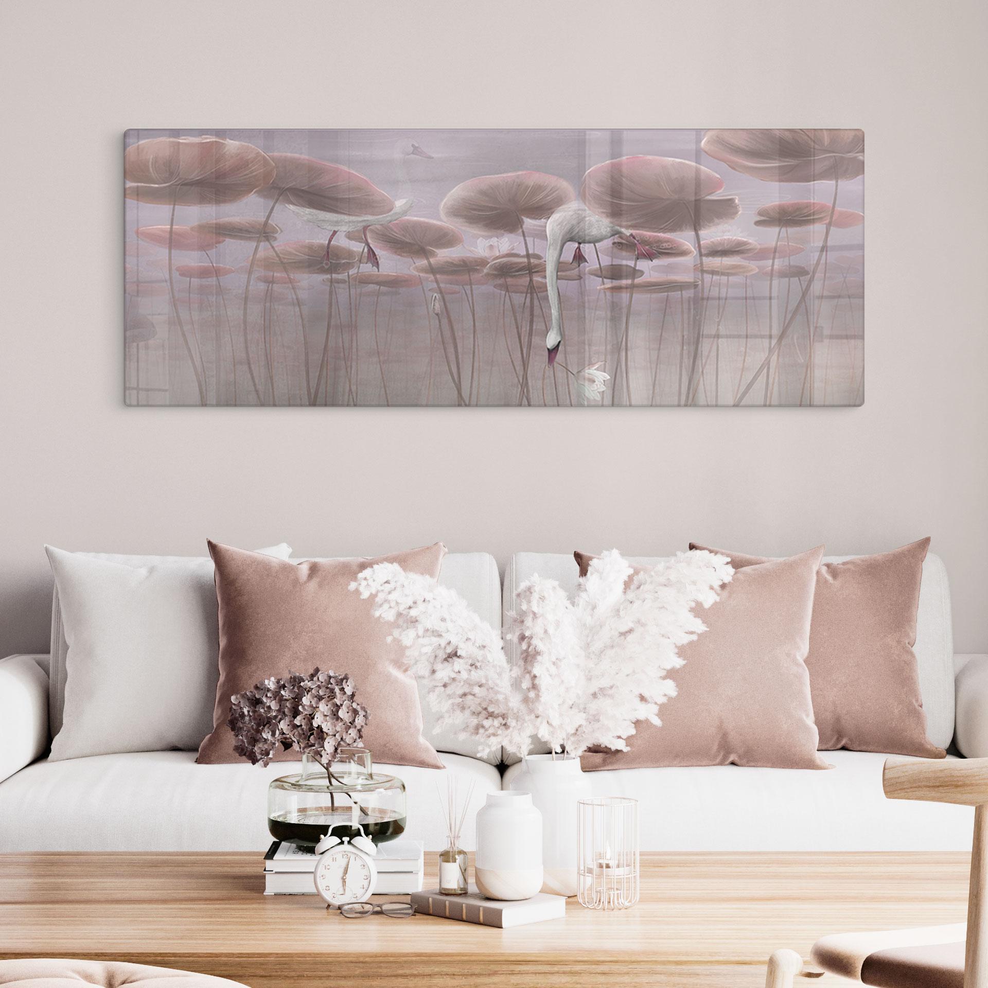 Glasbild Lotusblumen mit Schwan im Wasser in Altrosa - Ms Tiff - Panorama