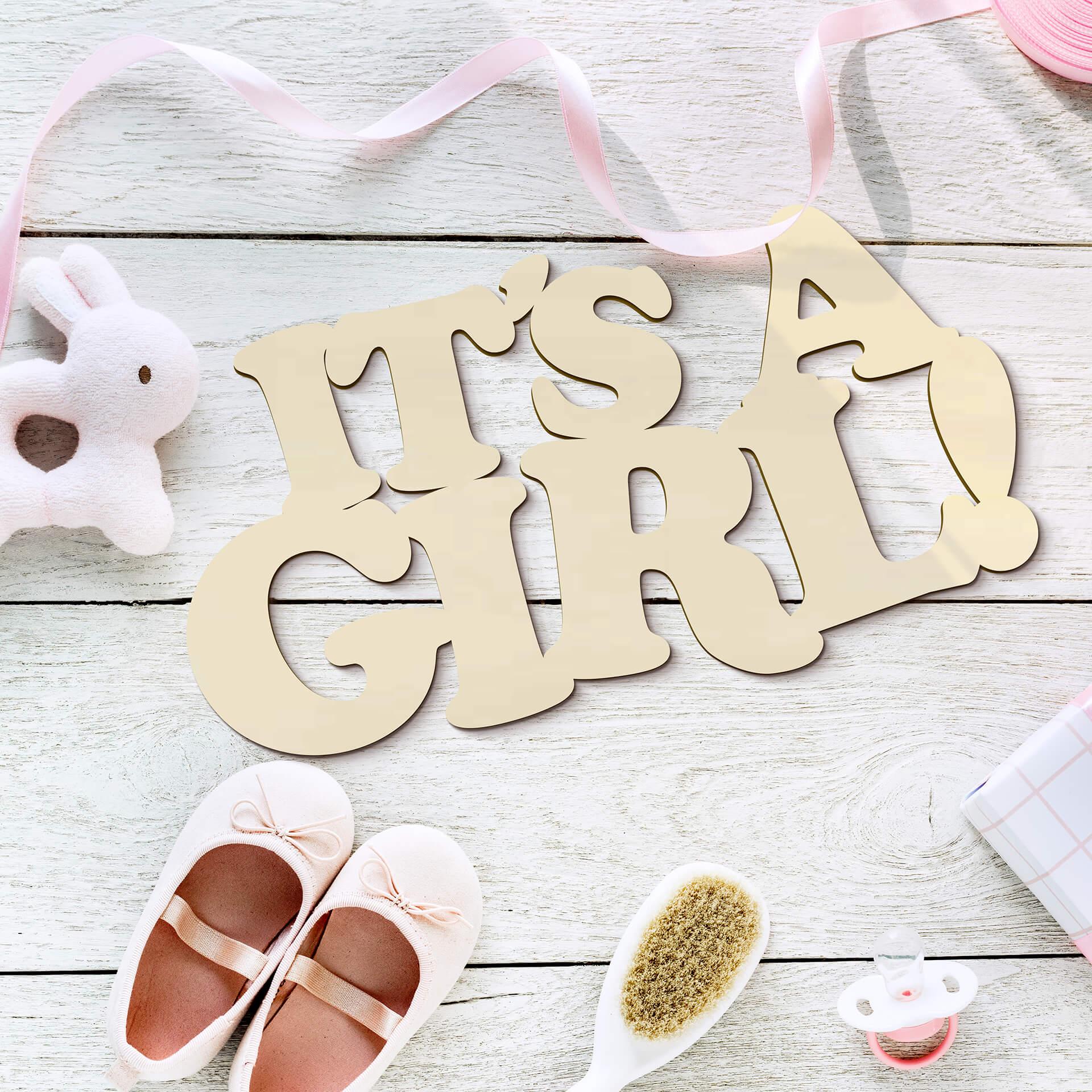 Decoración en madera de álamo - It's a Girl